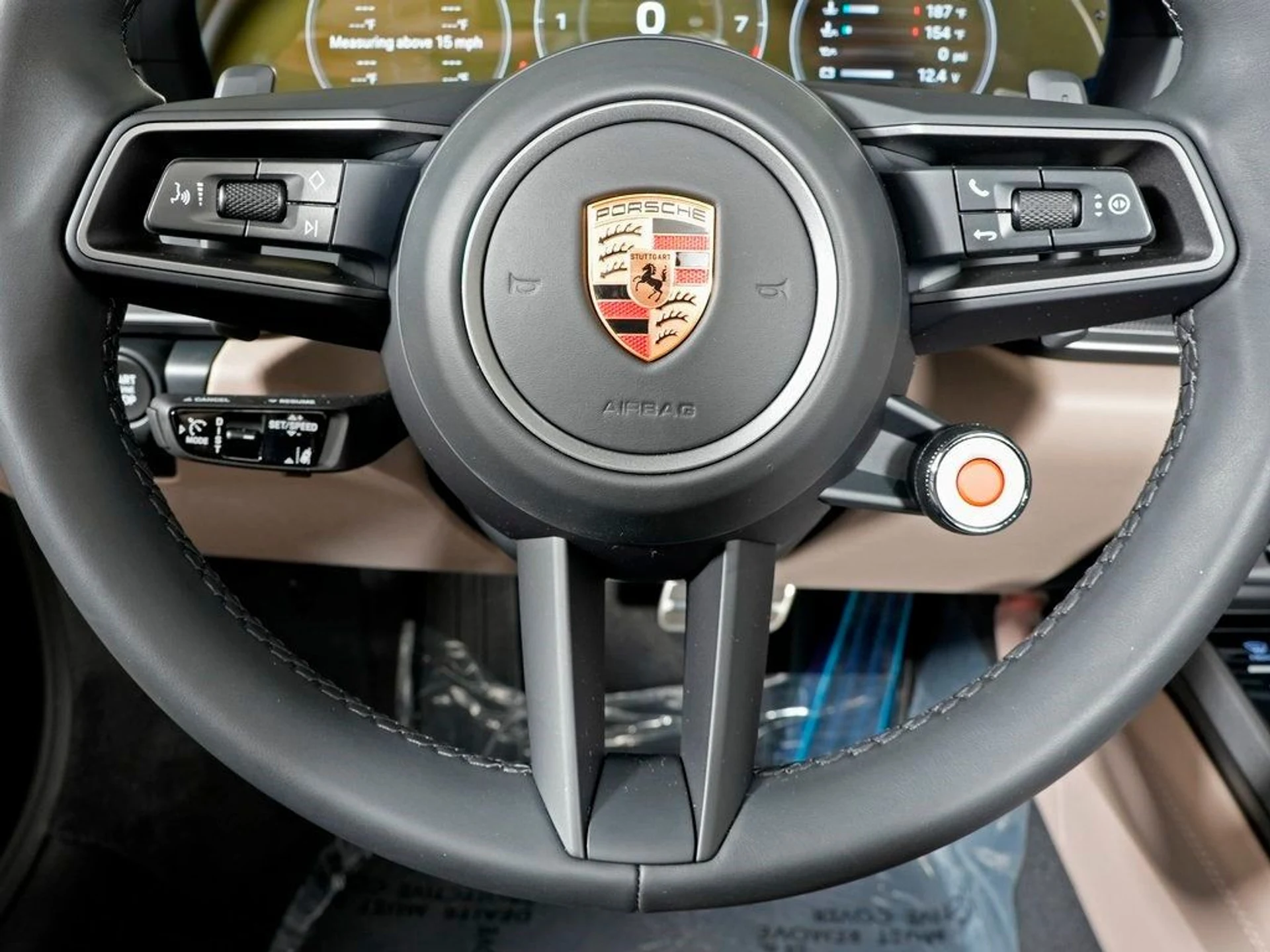 mph025_186692656_26_420173f40f