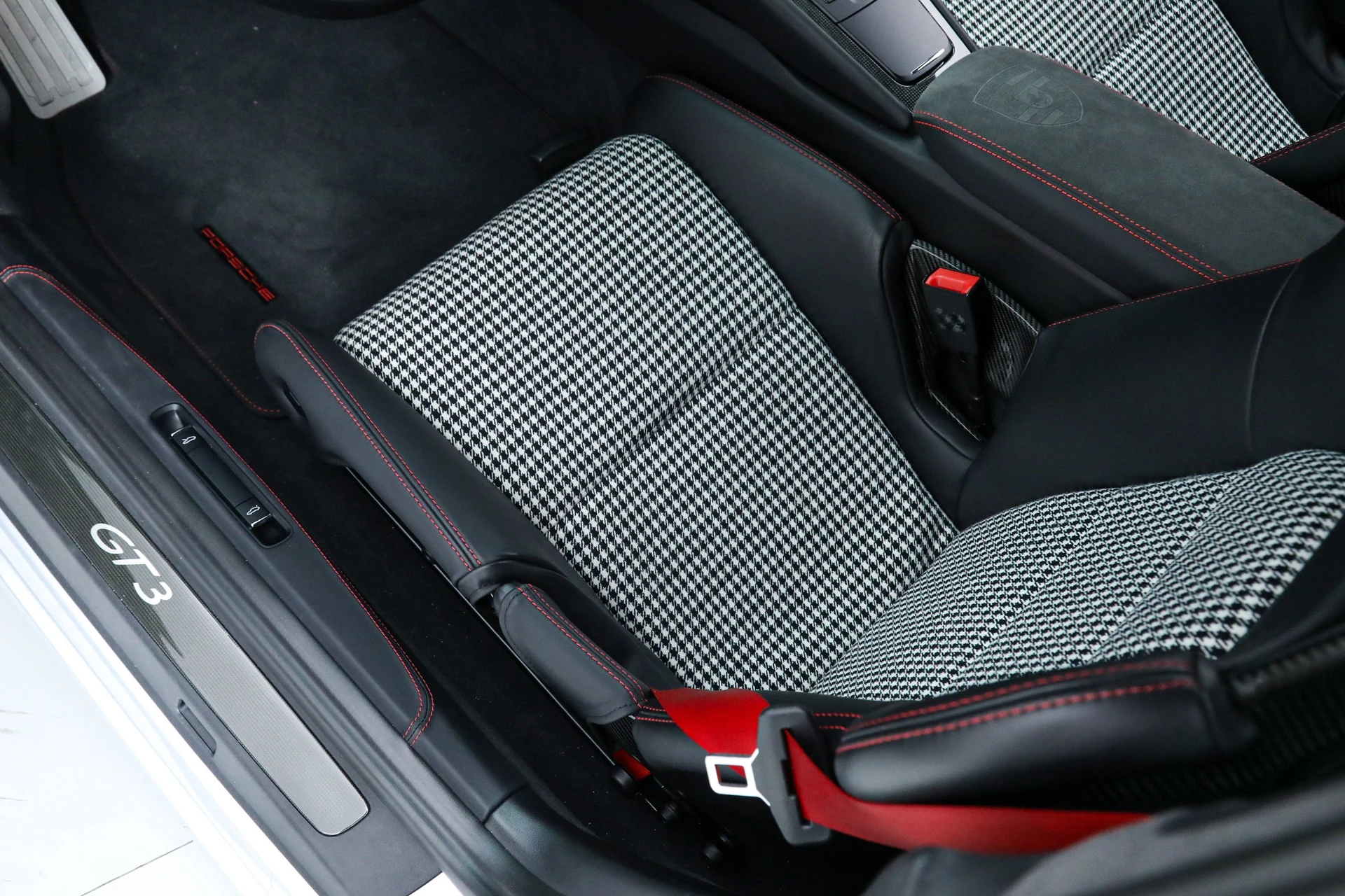 mph025_1870618009_7e6fdb1c38ed039ab4e66a0380d4f070_705d16683f