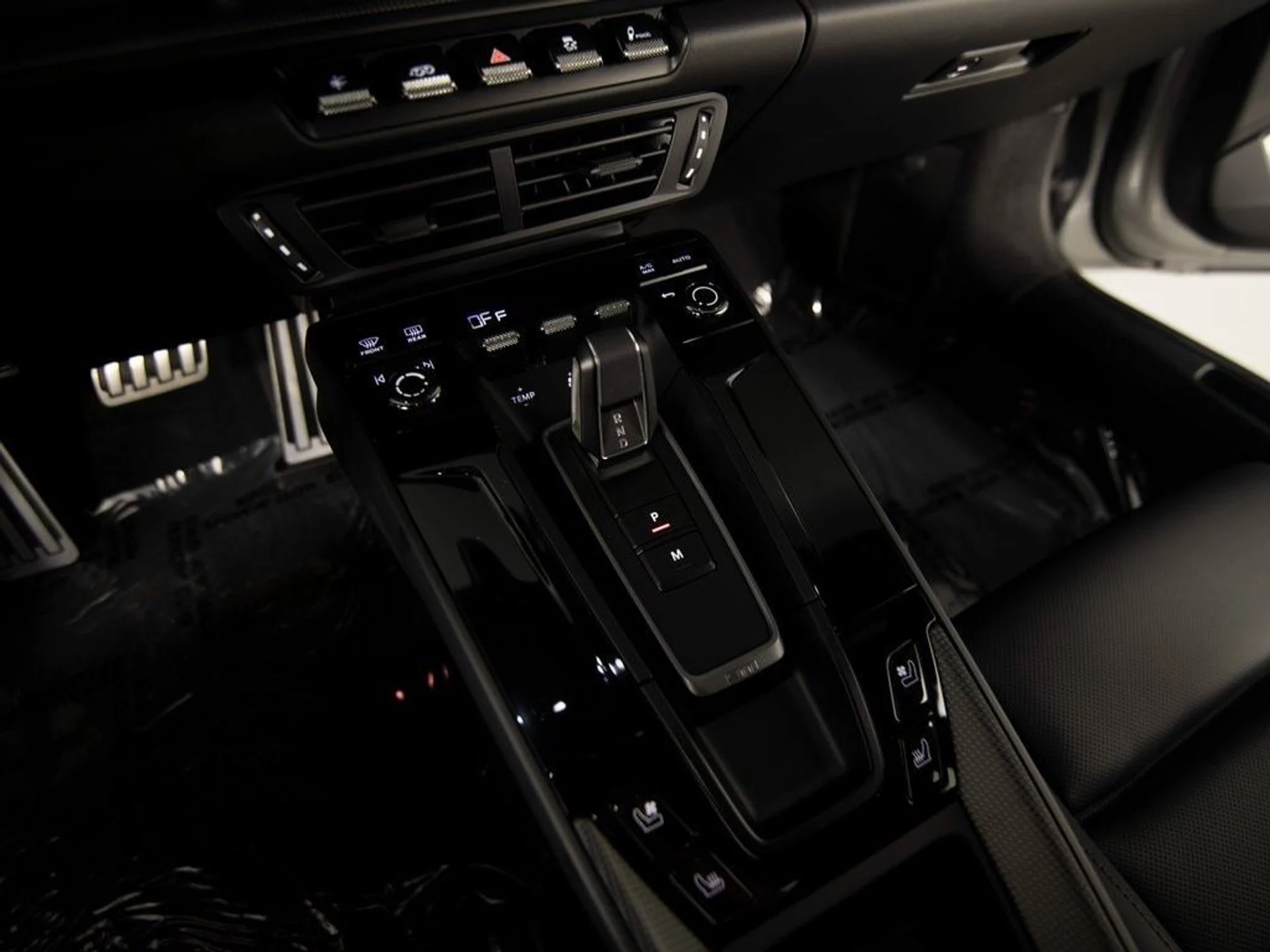 mph025_1870812536_e0cfec460e83db15524bed080e747f34x_8d42332c59