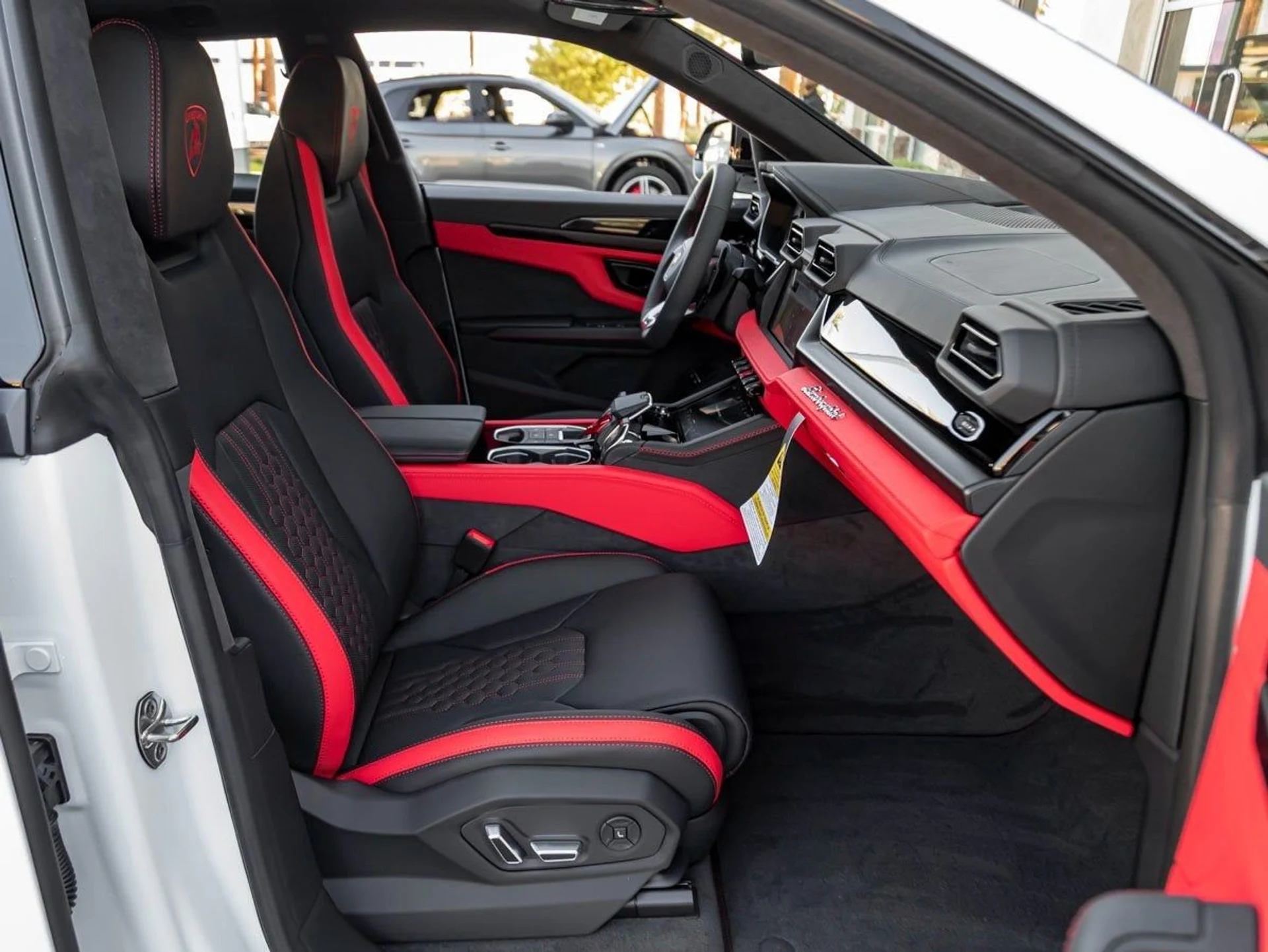 mph025_1872997955_26_7c56ee1aee