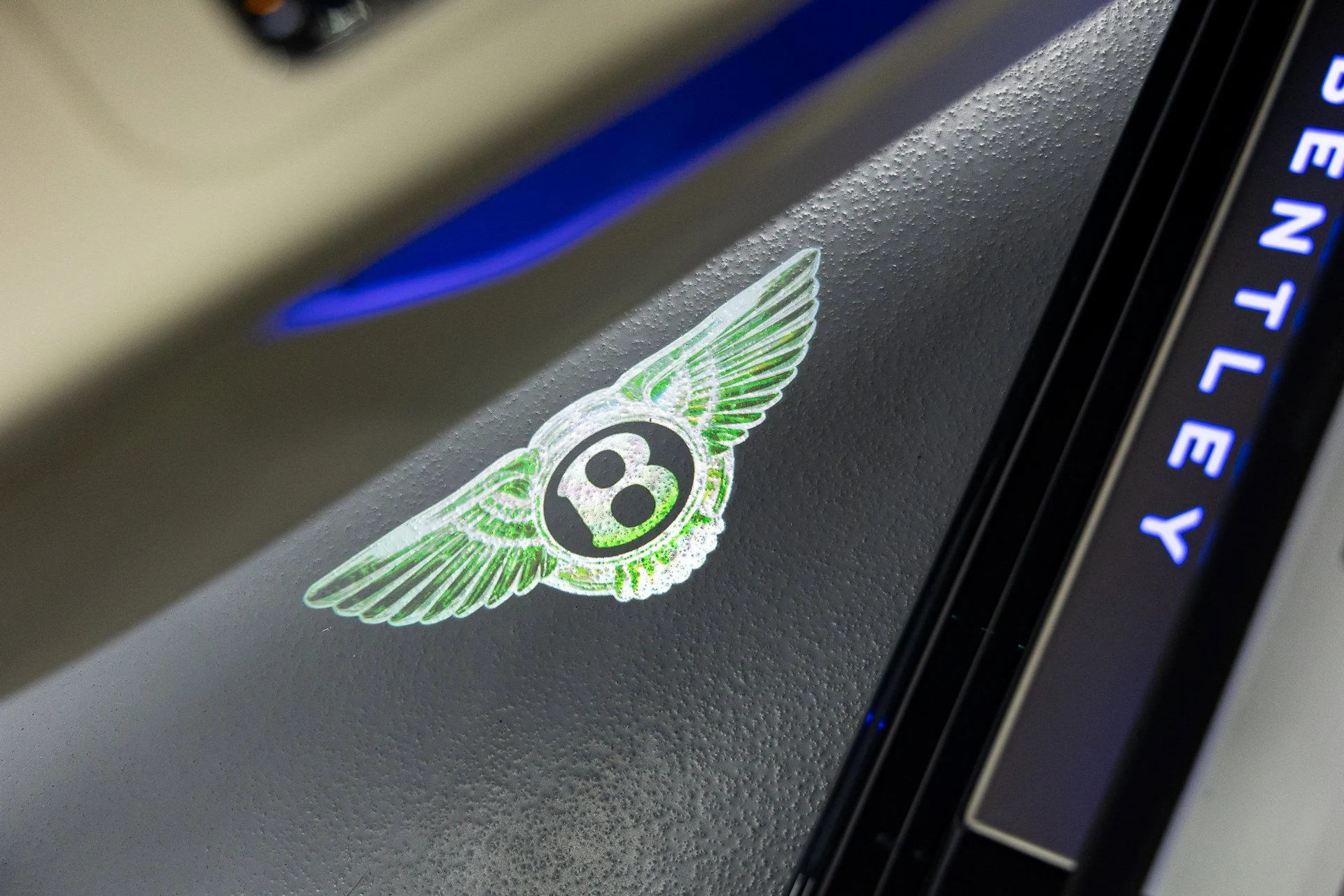 mph025_1877386536_e4593ba509c109213ea46f76b28357e2x_ed7430b875