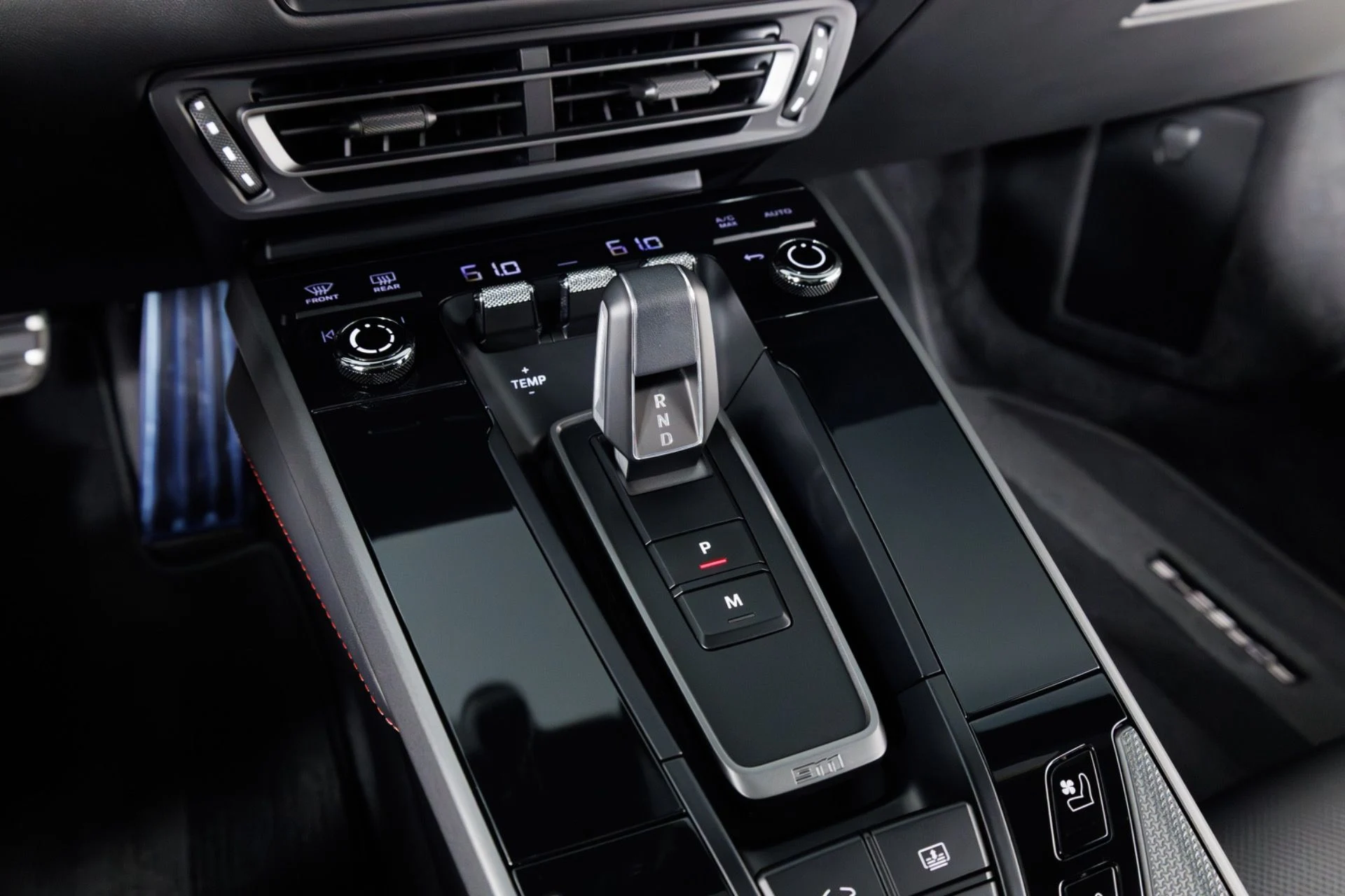 mph025_187783949_Used_2024_Porsche_911_Carrera_4_S_1773868758_1ef7289325