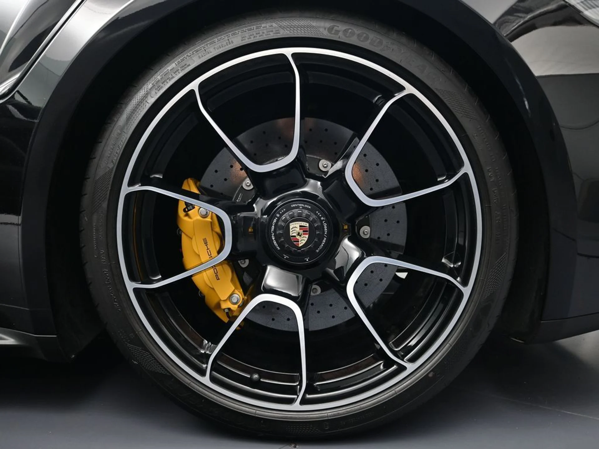 mph025_187824488_ea82f5c1a21d74606d7cab31ede3ce94x_c88c42470c