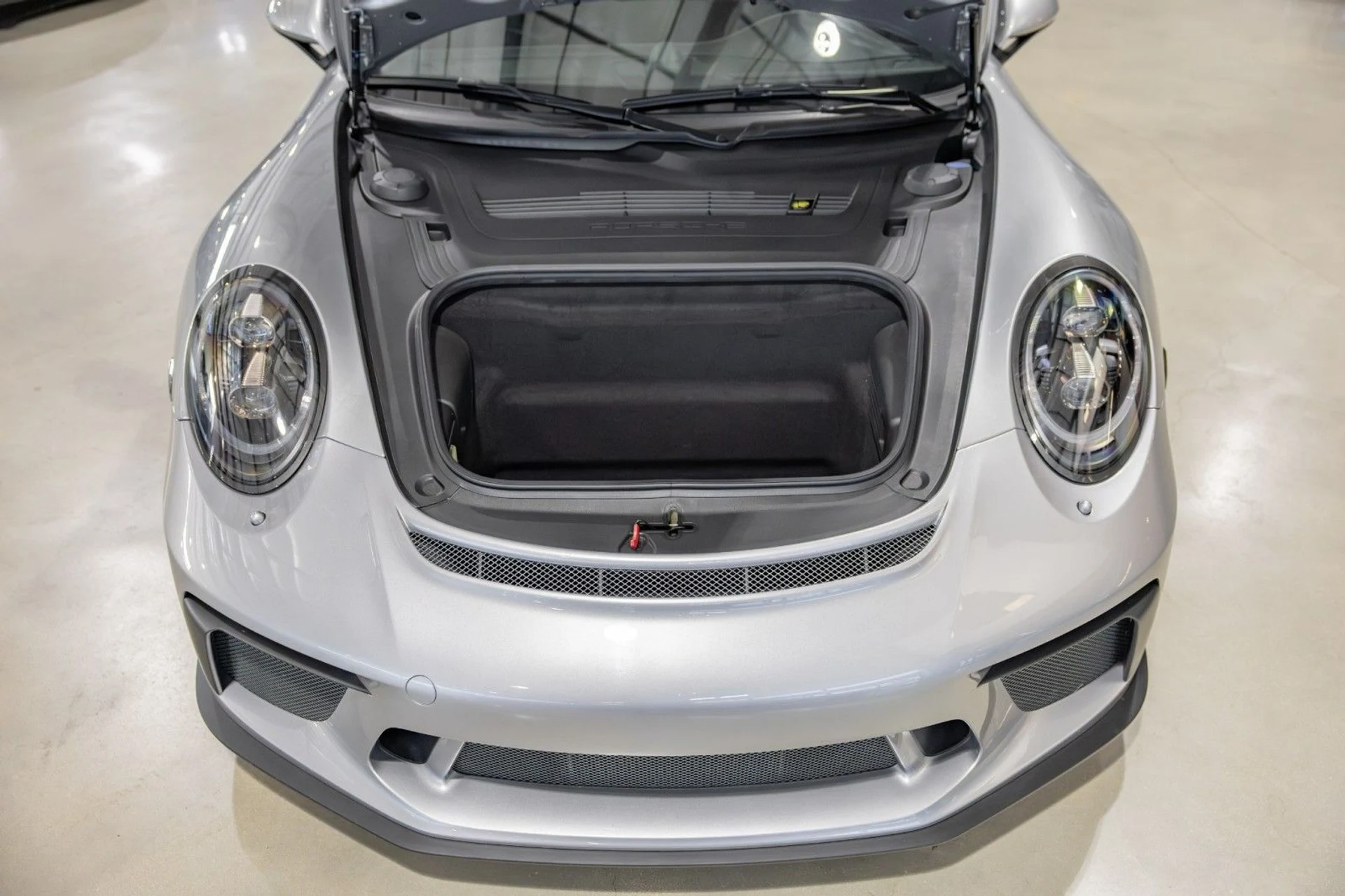 mph025_1885383770_Jg_4c0e0d5c49