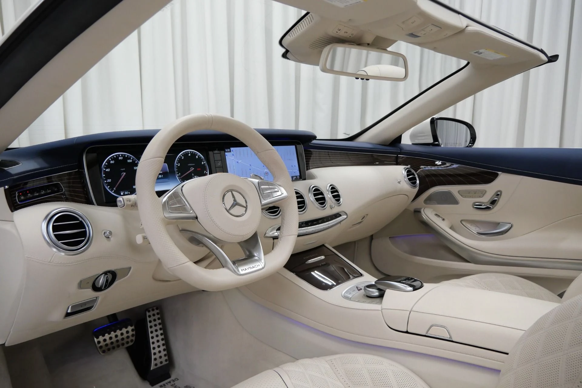 mph025_1886938699_Used_2017_Mercedes_Benz_Mercedes_Maybach_S650_Cabriolet_1758656467_025fb99a4f