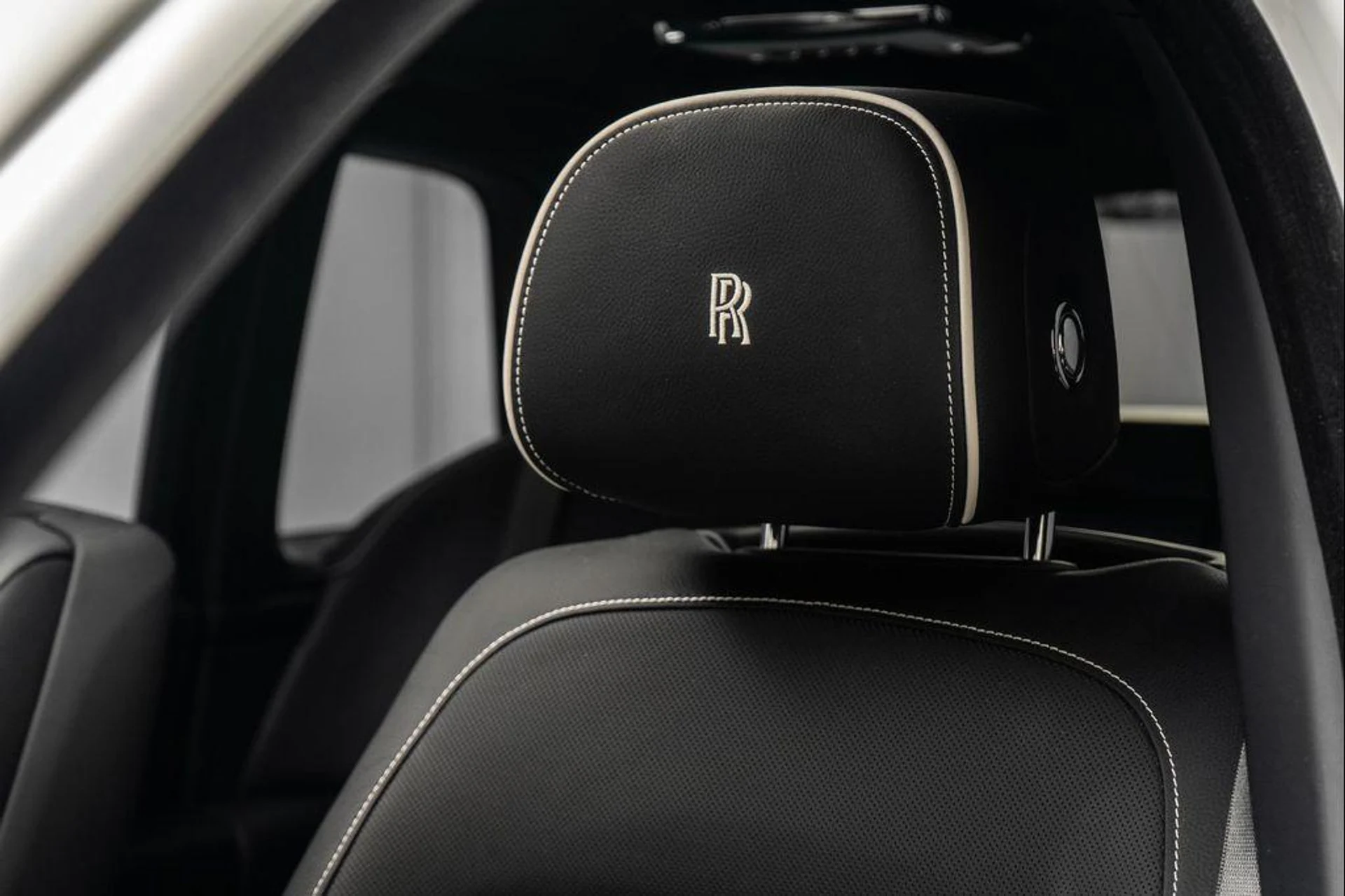 mph025_1890510989_eitaxlp5m2_P8_Jh_S9q5_Df_VKY_Zn0_Q_824755c616