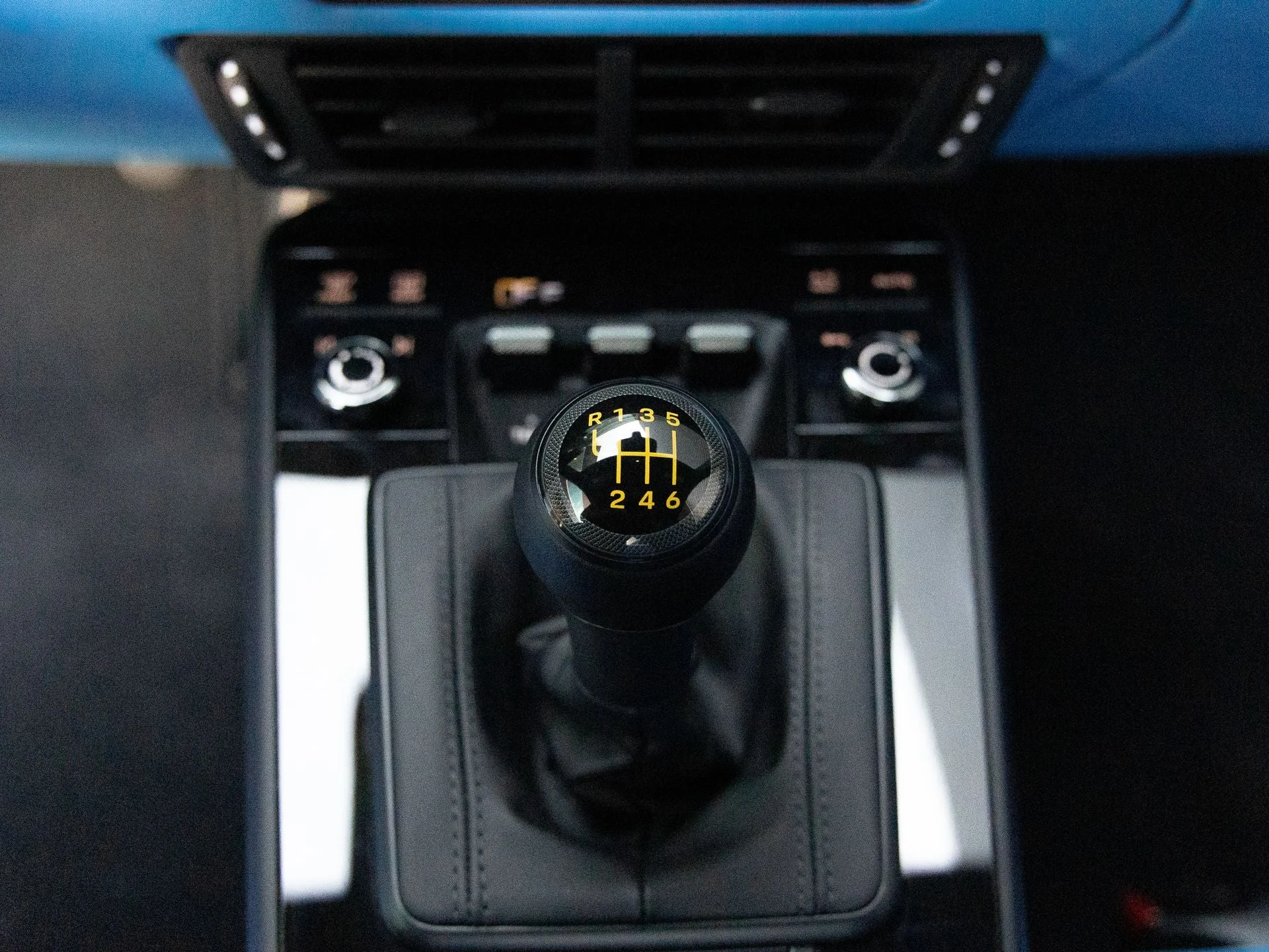 mph025_1891545159_26_1da09ef580