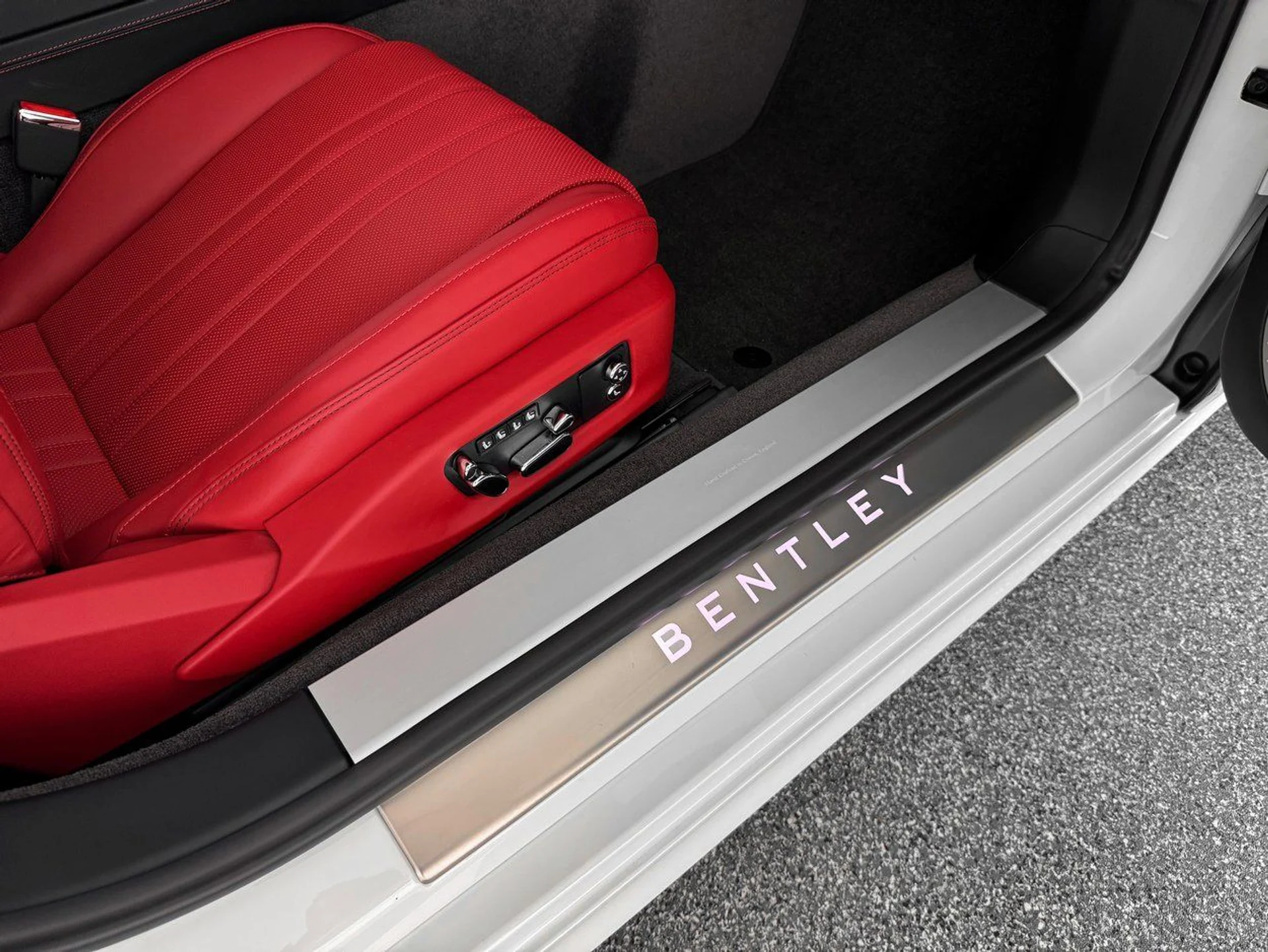 mph025_1891714931_3940c08a7cf6514e79aedd9df4926a95x_2302236181