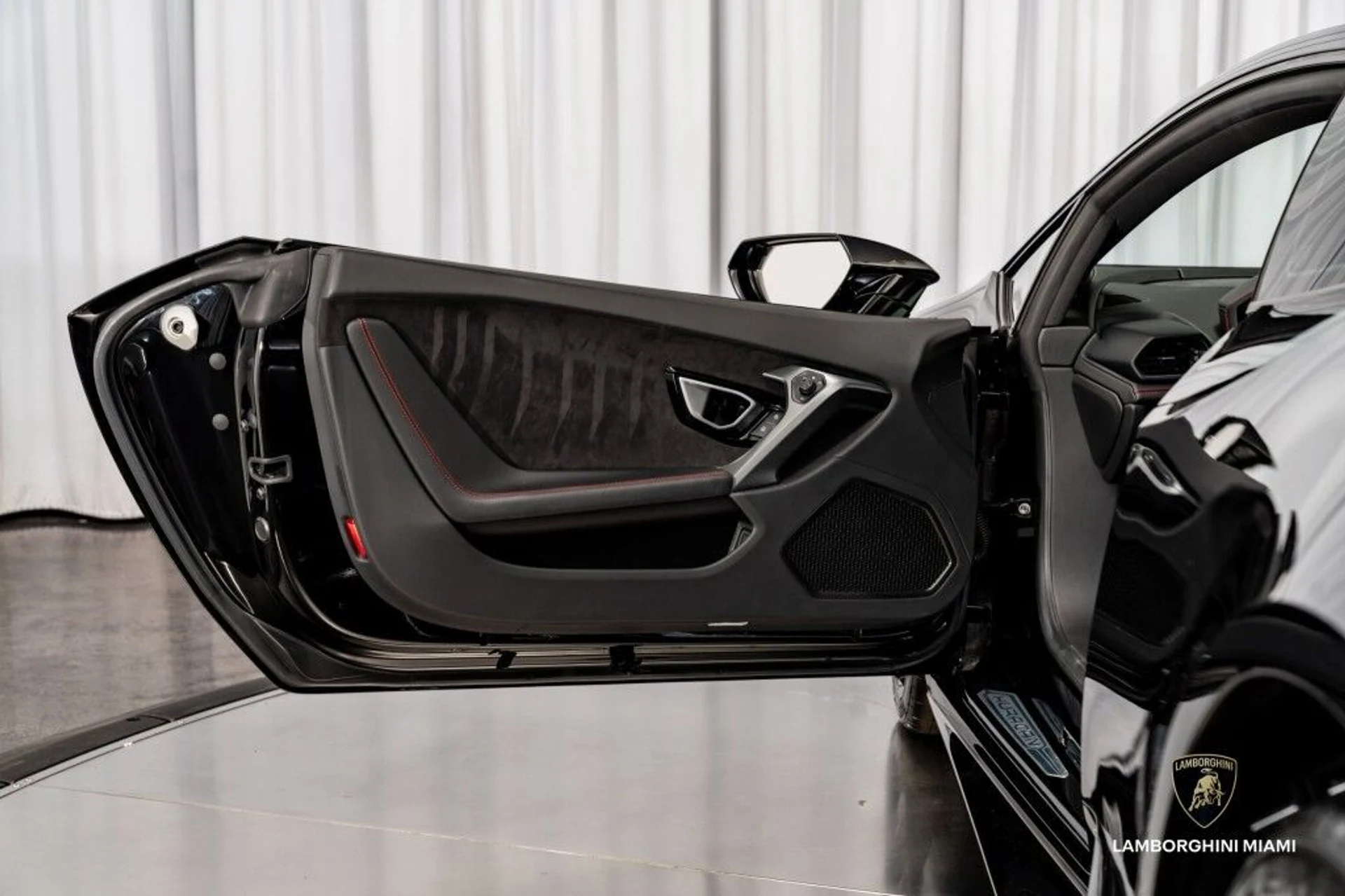 mph025_1893126613_e8867f05c6bfbf9a4a25d396d920f6a0_064ac6eecb