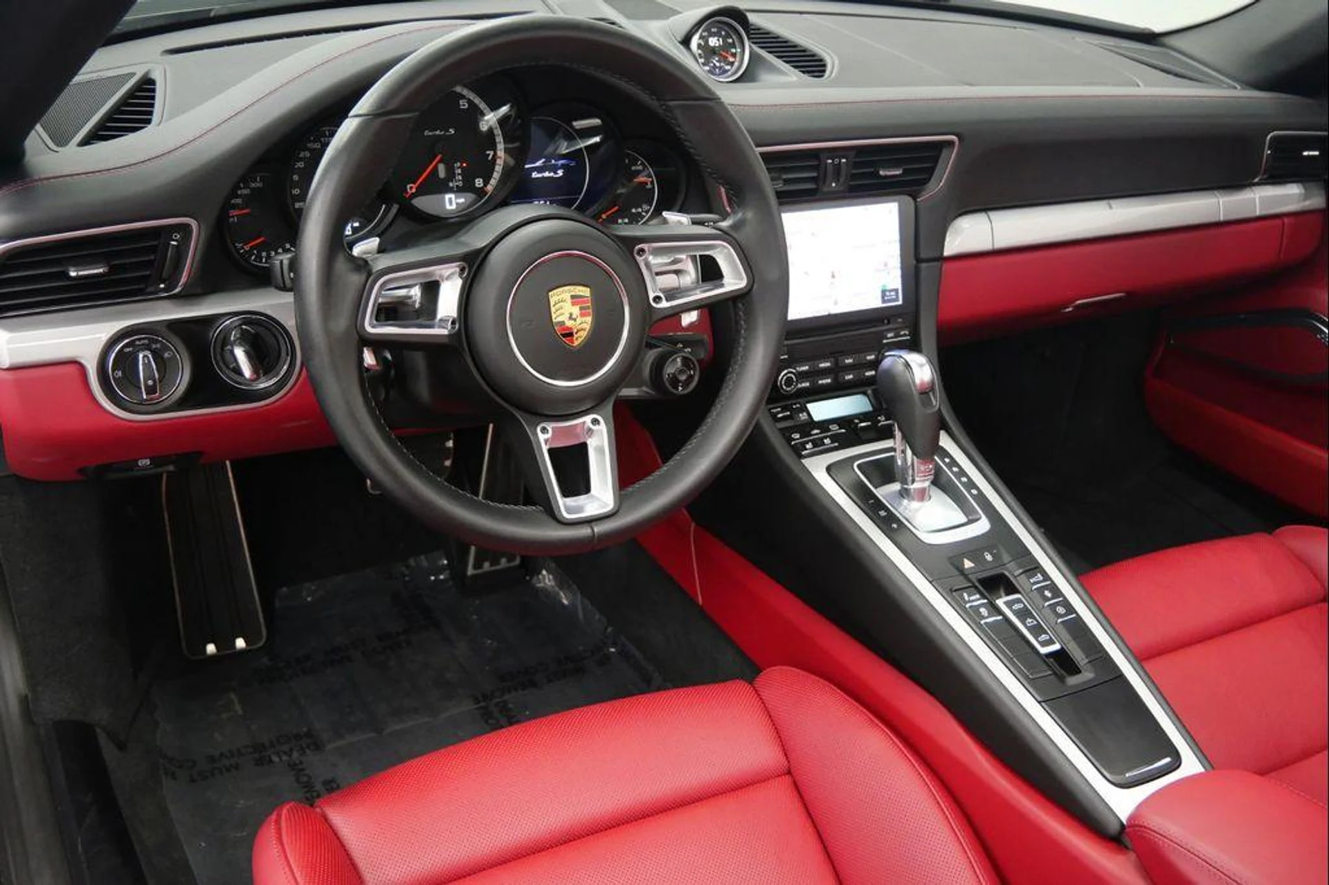 mph025_1895621521_d_Ez9o_B55o7_Hukp_Fh_E4_GPJ_Bzky_Ls_6d35b19b07