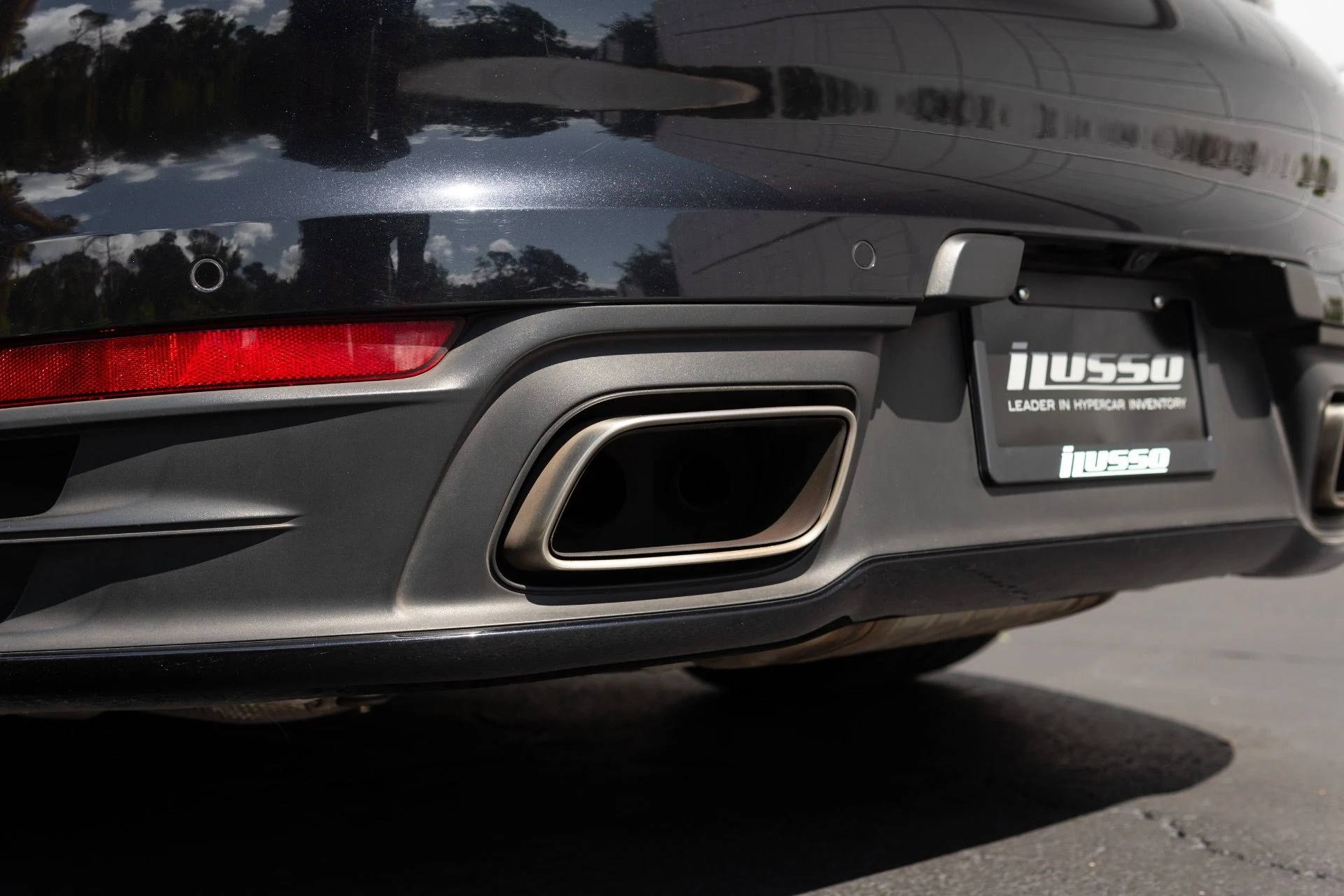 mph025_1898748636_Used_2021_Porsche_911_Carrera_1772596654_0e16d76fa3