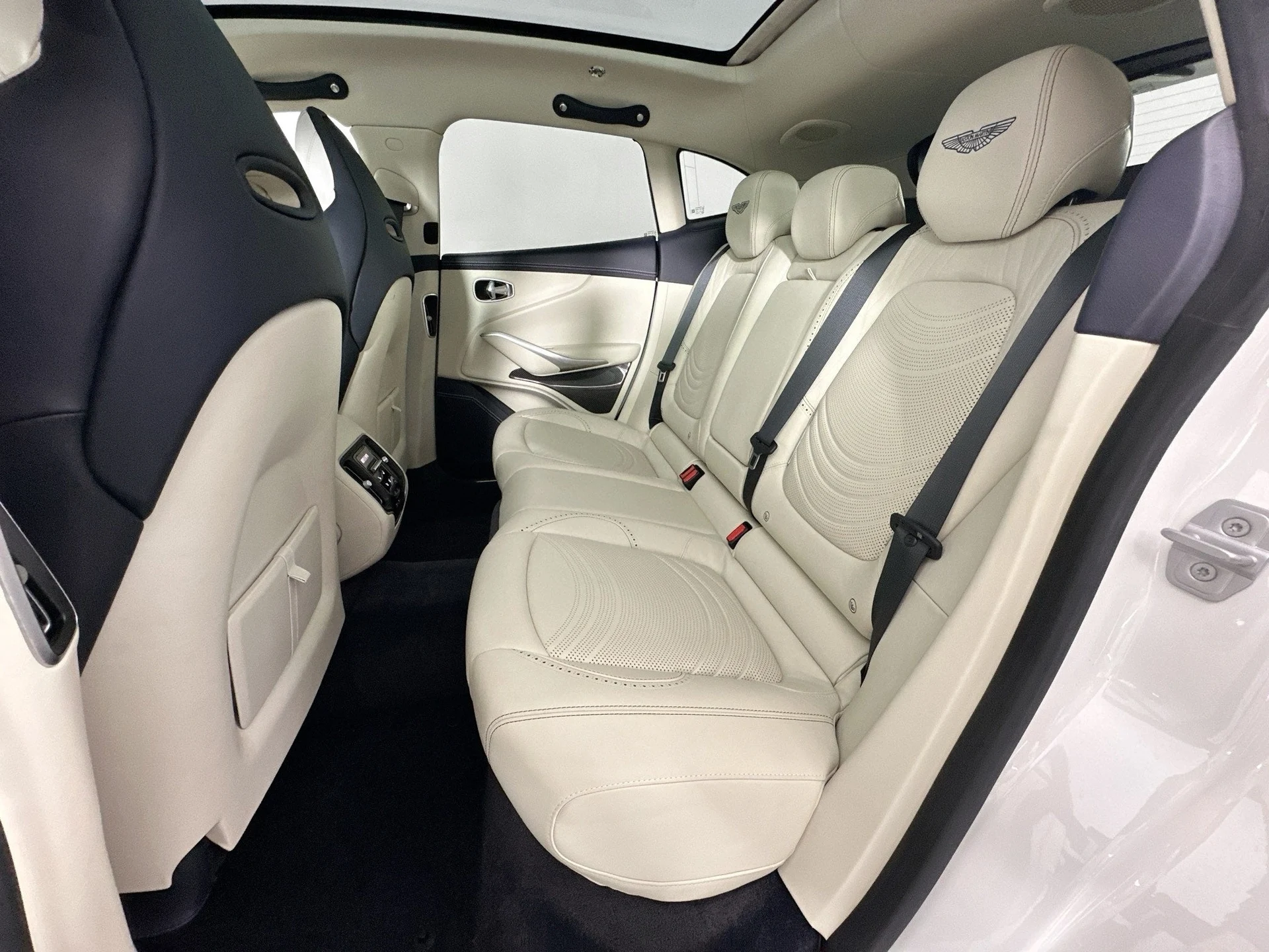 mph025_1904432322_26_f13ef32aaf