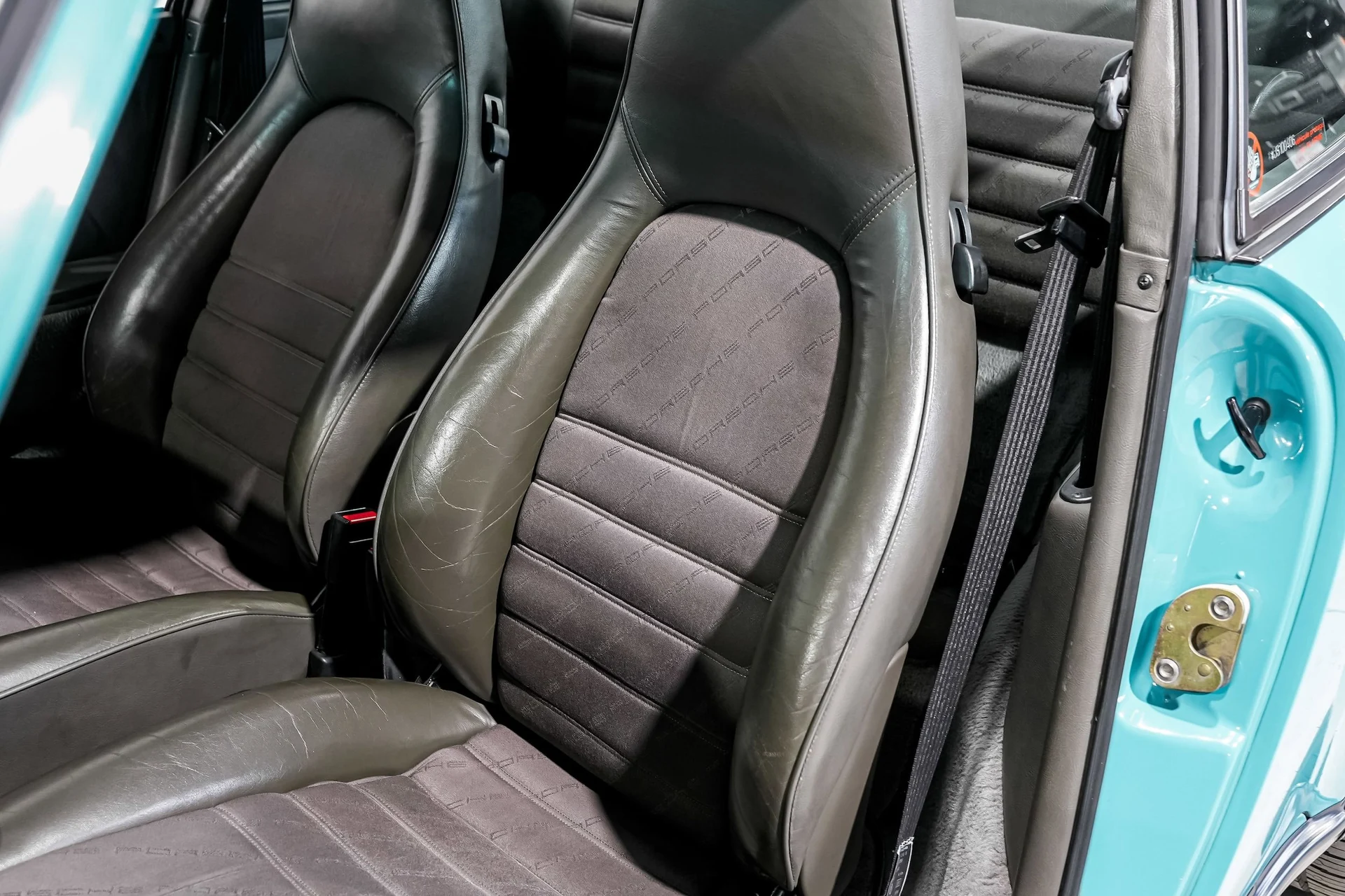 mph025_1914331497_c28318f9c0dce93d89615308c25816d3x_2c0c522f67