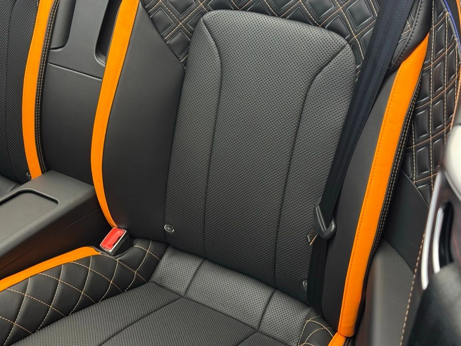 mph025_1914430393_e41ivgv9u7vz5yh7int04i634vcc_140c294882