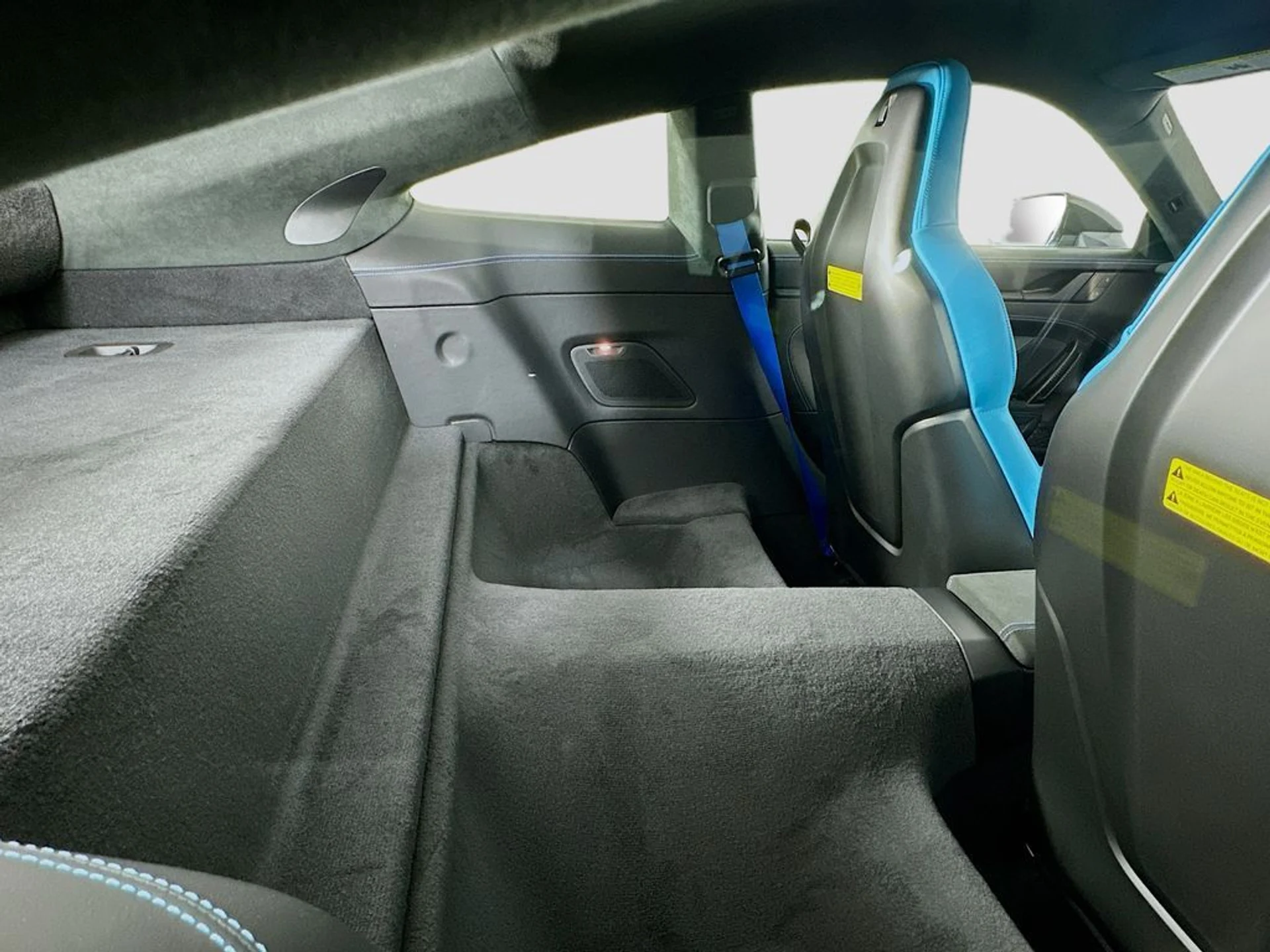 mph025_1919449061_e48973ab38407f03e474b4cc9c56bc57x_1529d1423c