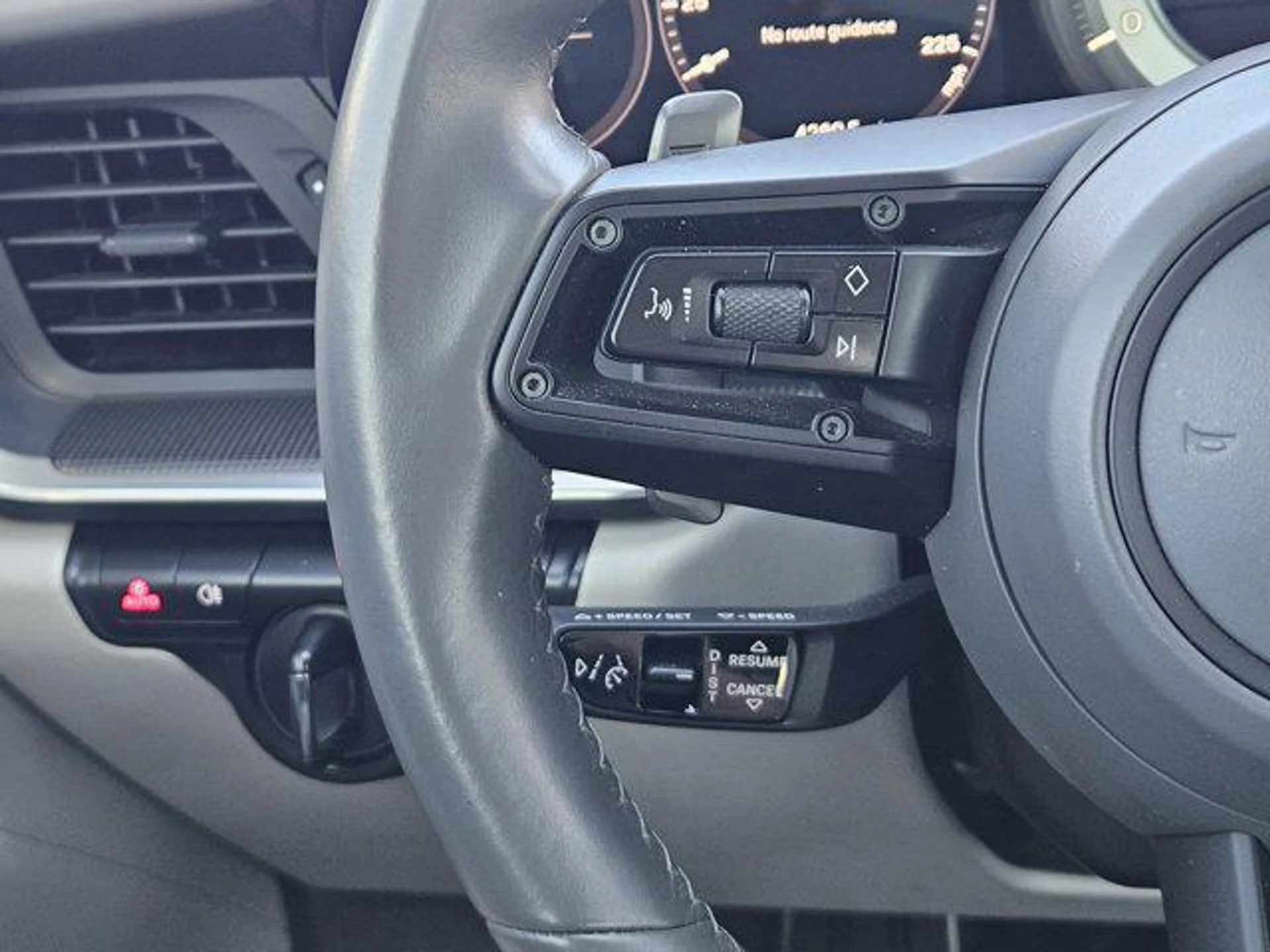 mph025_1933198111_g1_N_oulv_F_Sw_J_Mik87_B_Hv1d_Nnl7_M_c92b4dbaf2