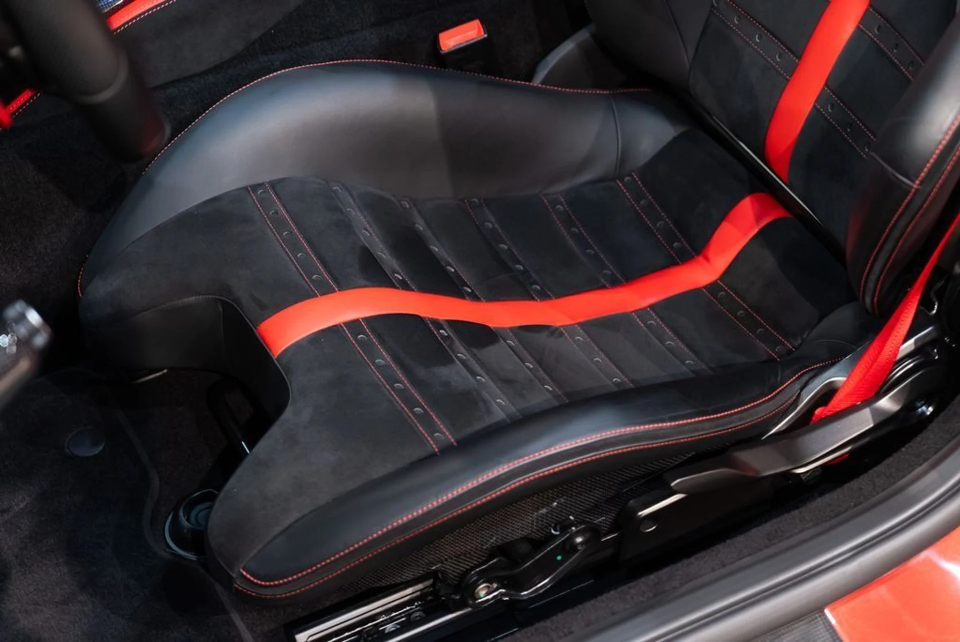 mph025_1935725746_8c67f3dc155f52cb1e0d72cf34b4c412_a2cd2a01cb