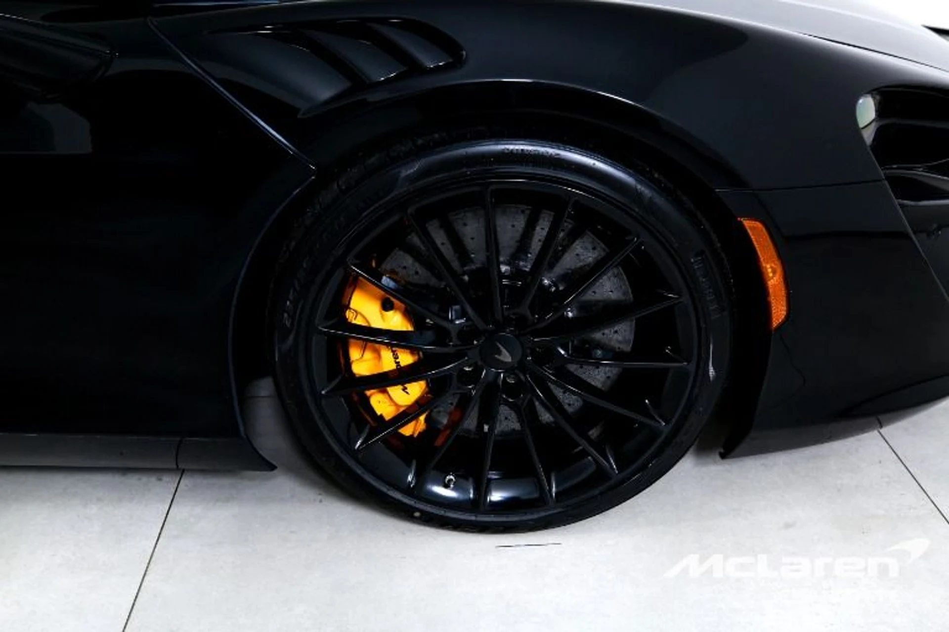 mph025_1936478880_New_2026_Mc_Laren_Artura_Spider_dd41d6c827