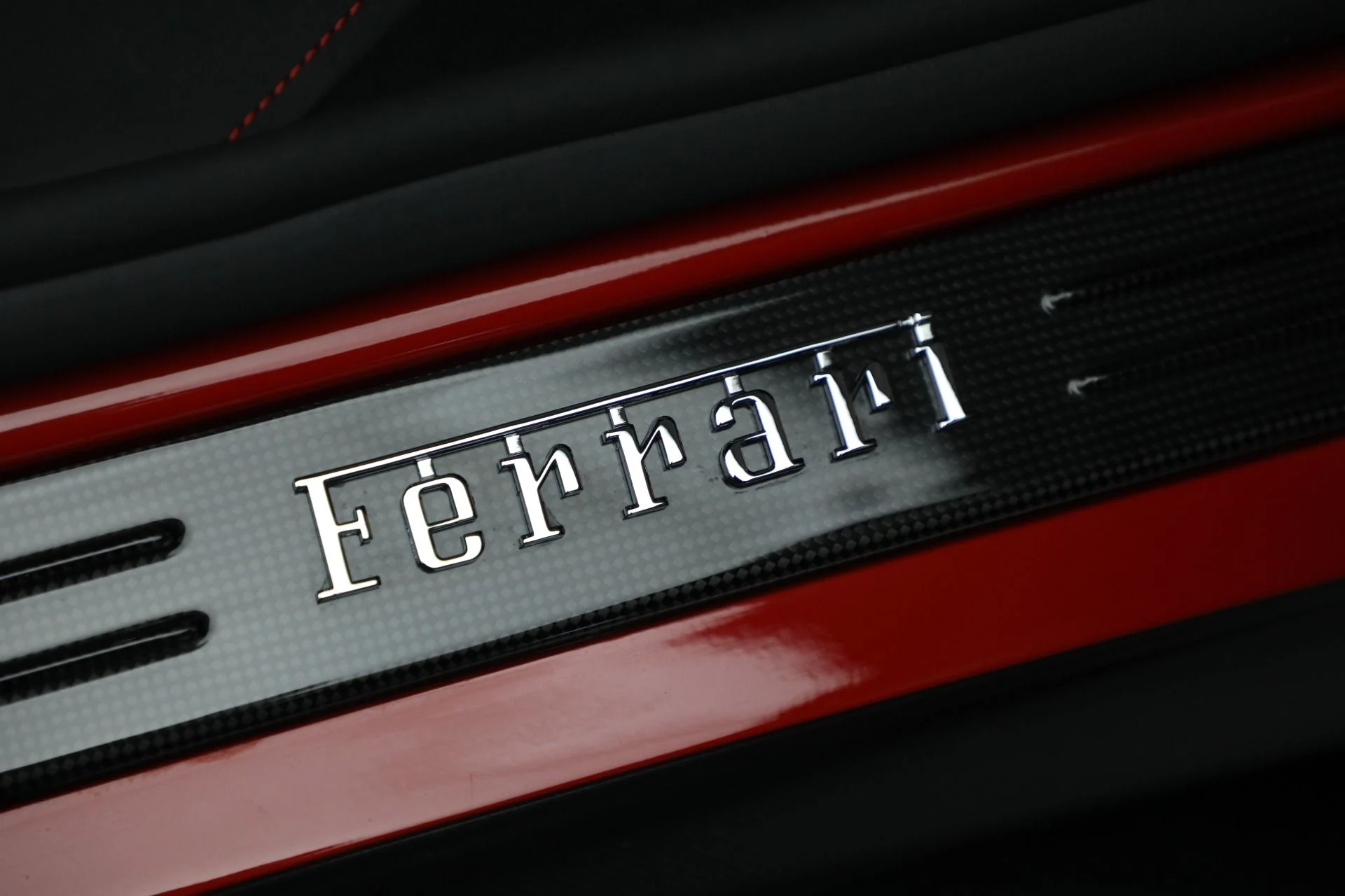mph025_1942993660_Used_2021_Ferrari_SF_90_Stradale_0b8efb22f3