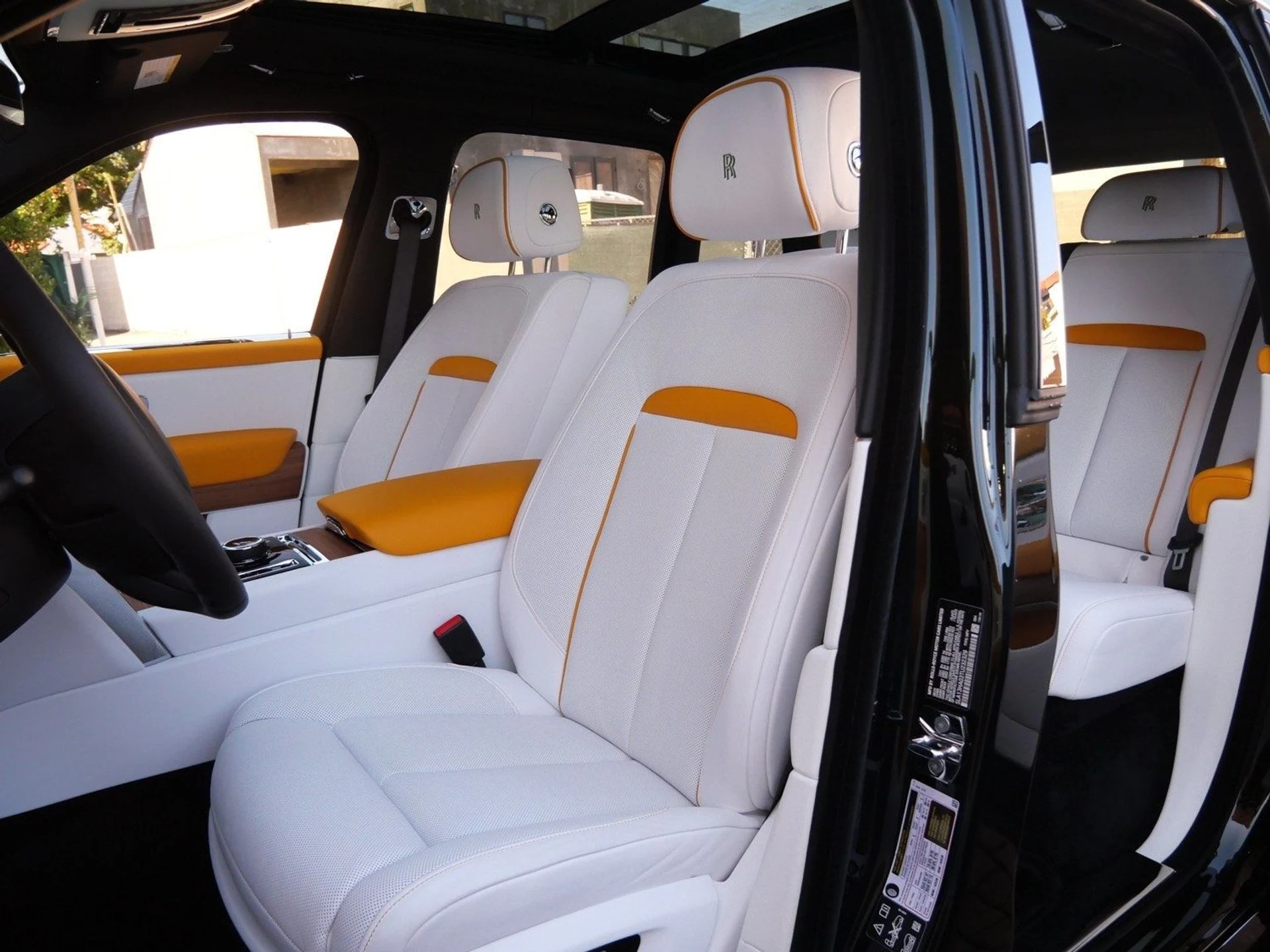 mph025_1943278291_cc53173a0da4bdee6d97376e011cbc98x_07f8d861ac