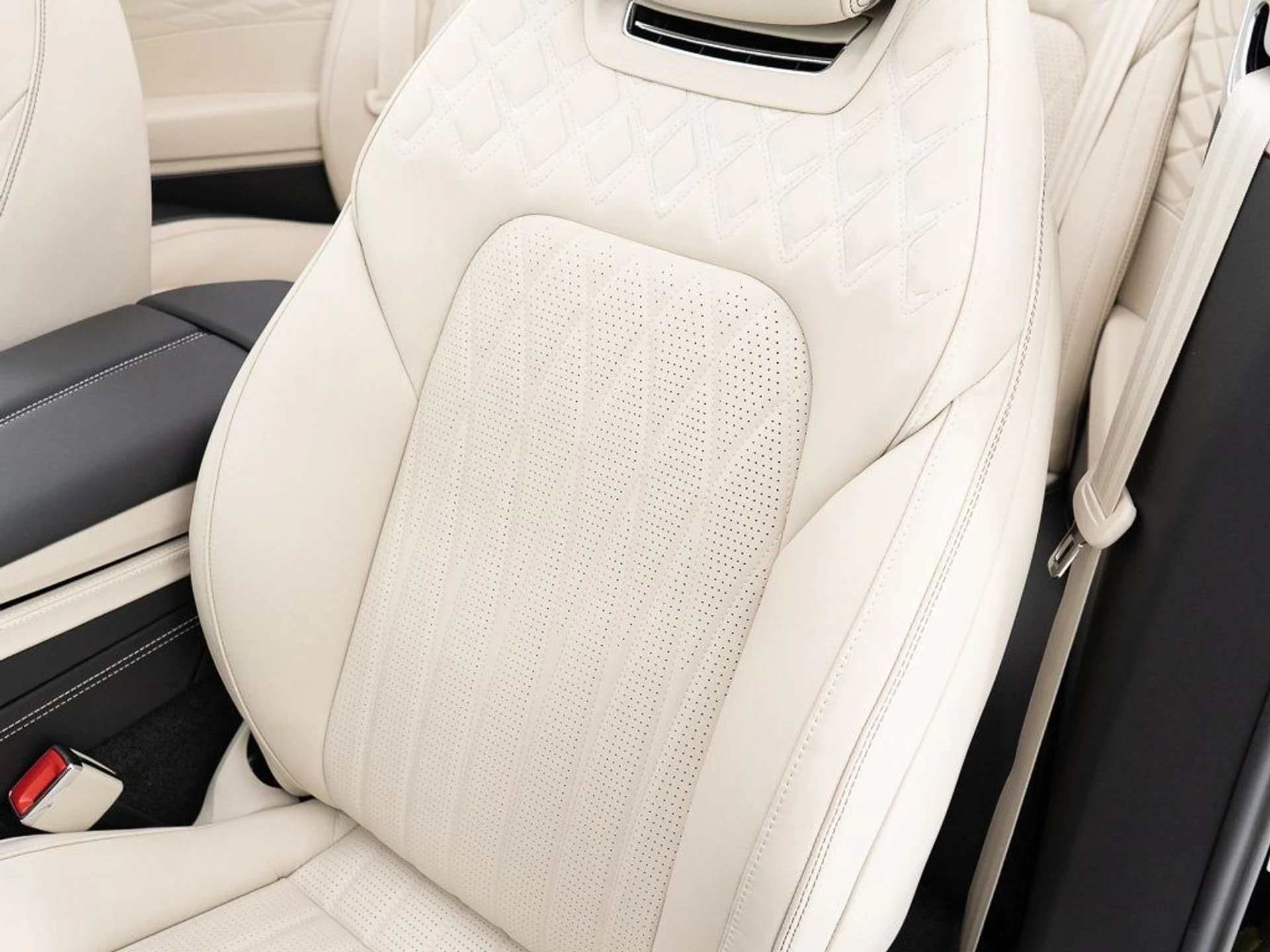 mph025_1945236524_925626bf47d5b9f199a3ede50294bc40_93676561d4