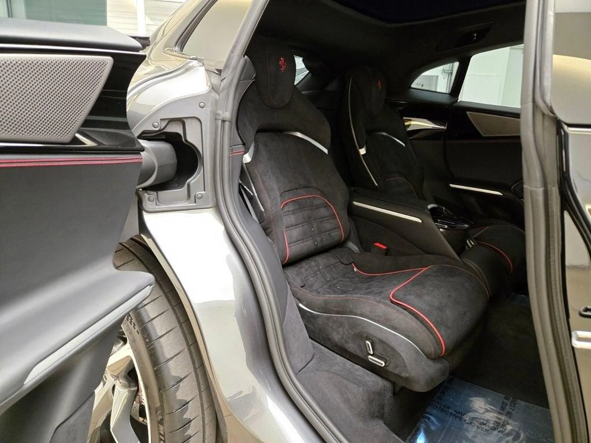 mph025_1945760065_Used_2026_Ferrari_Purosangue_1771612875_e35a959f98