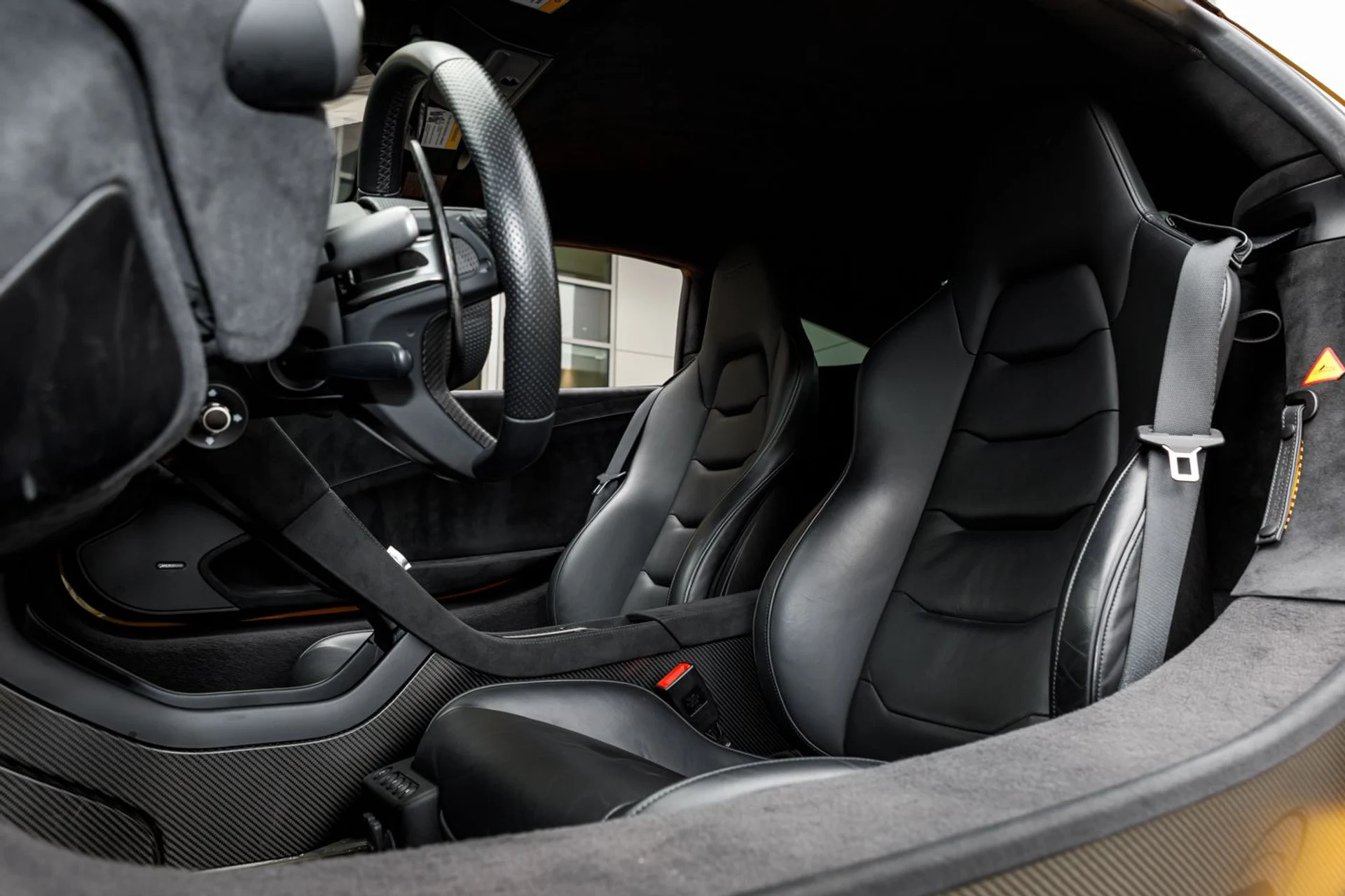 mph025_1949593707_593_p26_l_937bb63f4b