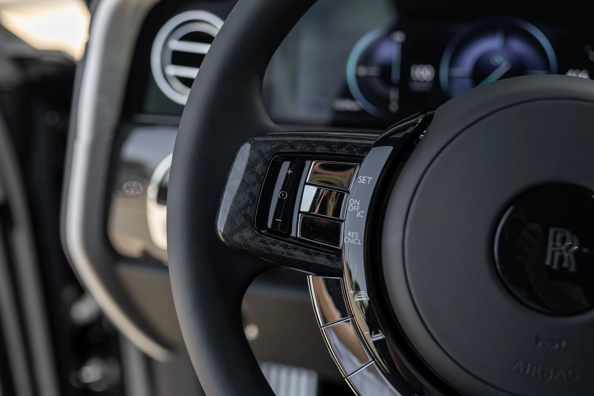 mph025_1950349378_Hi_Tech_Luxury_Imports_LLC_SLA_33_HA_07_VU_236993_image_25_a9f59a9540