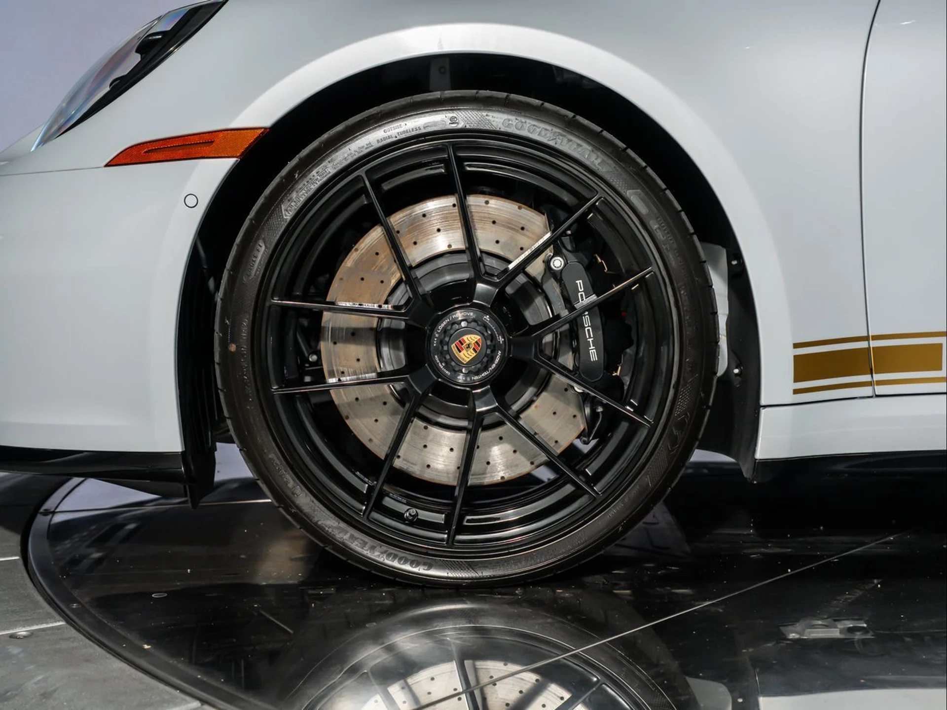 mph025_1950983870_4d00f62762da5111c30e2a4111347a37_7e3ba2bea3