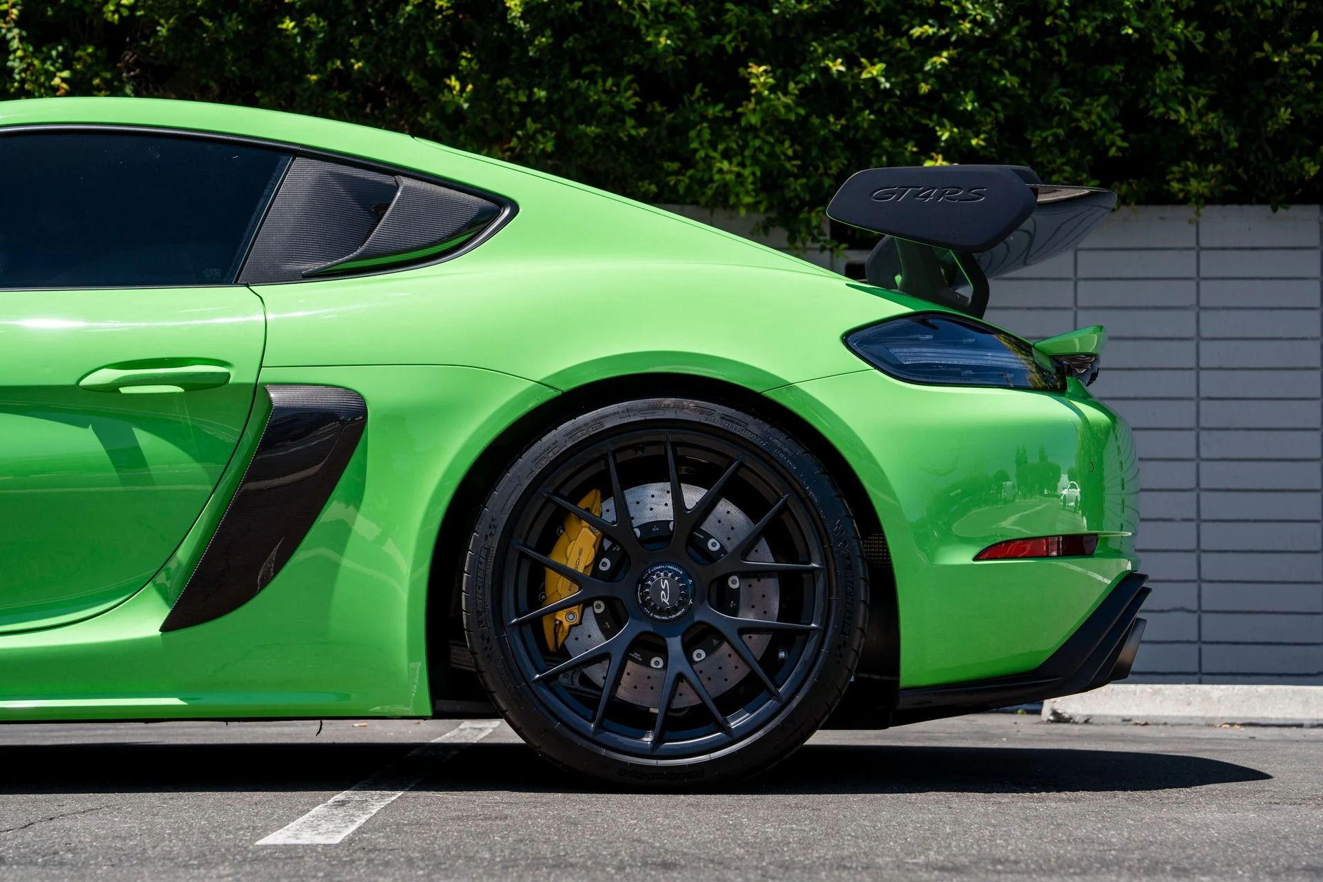 mph025_1954014009_Used_2023_Porsche_718_Cayman_GT_4_RS_1754336892_47dd98ecfe