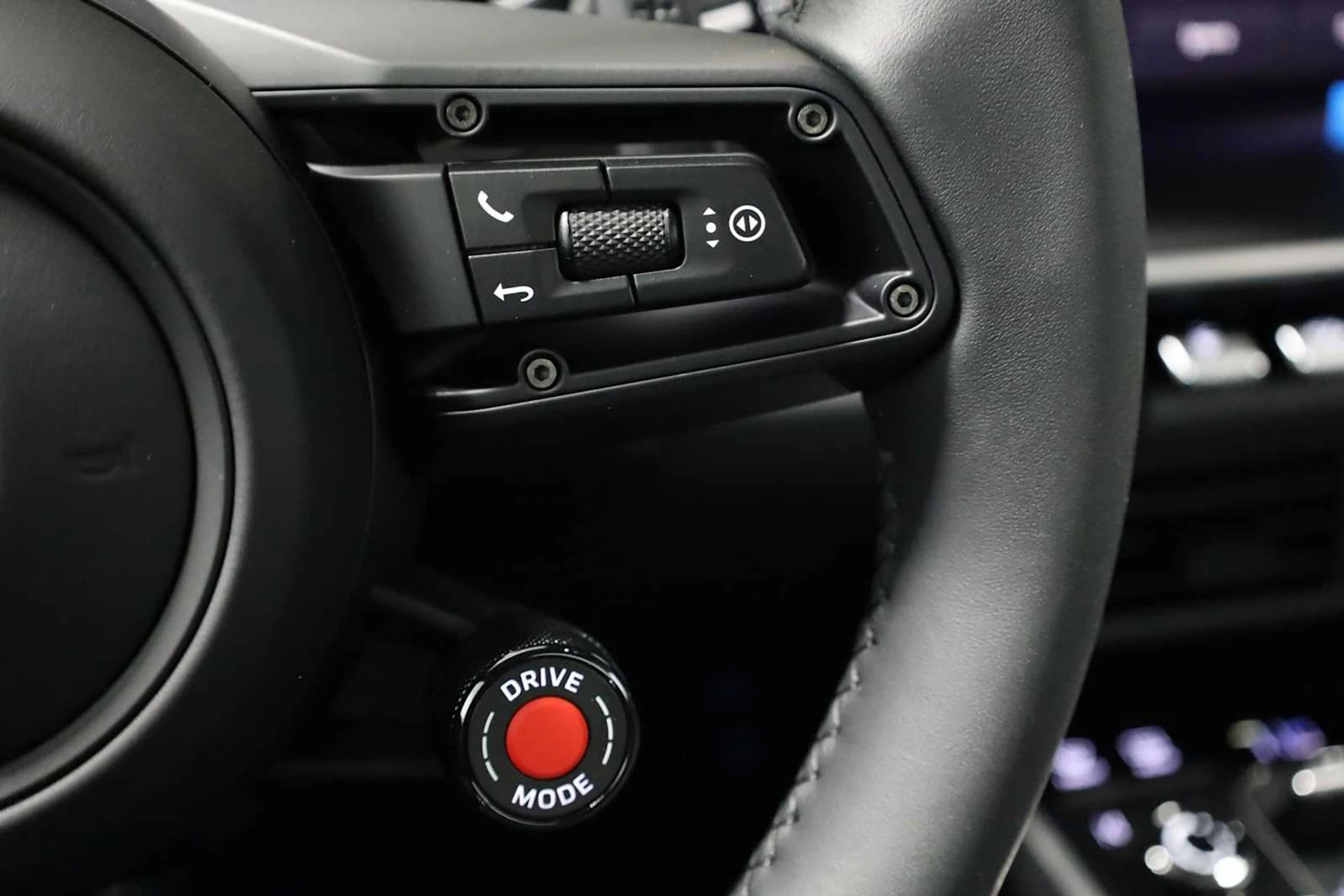 mph025_1957714741_d5559268bd7152250e7192f8b8acc849_40c4f7d0bb