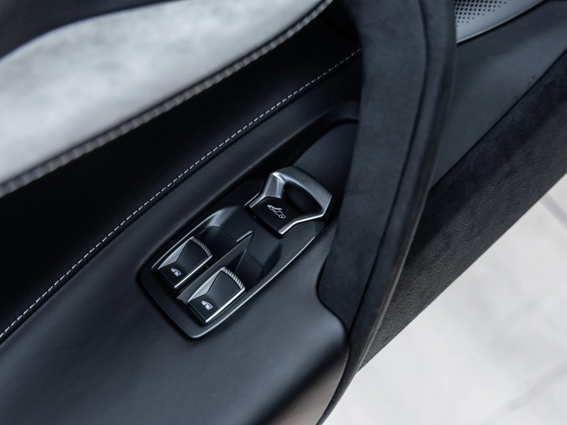 mph025_1960736311_26_99b494937f