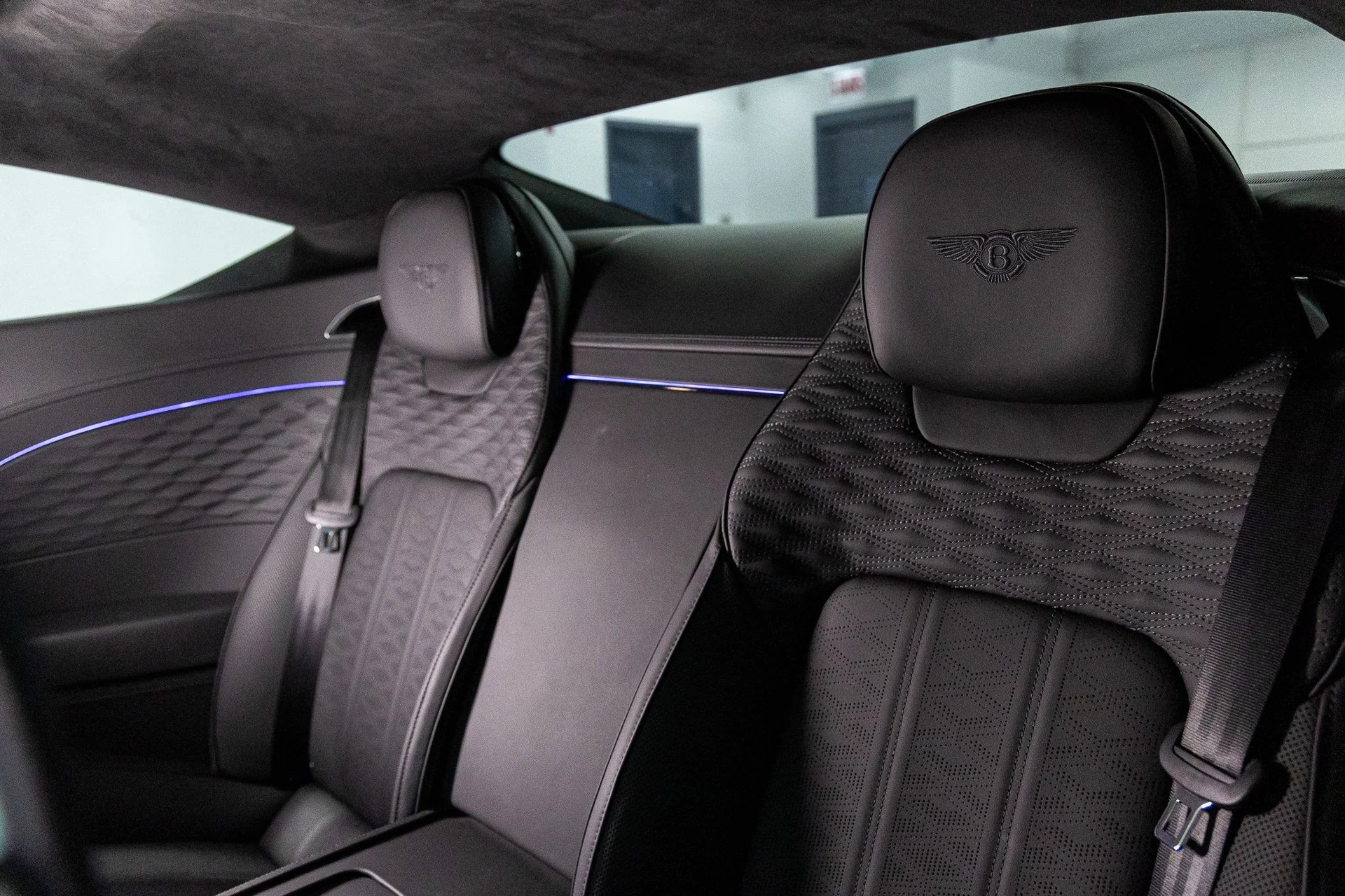 mph025_1972070306_3ffe3f02304ae80bbb1903da133fc6f7x_9309607345