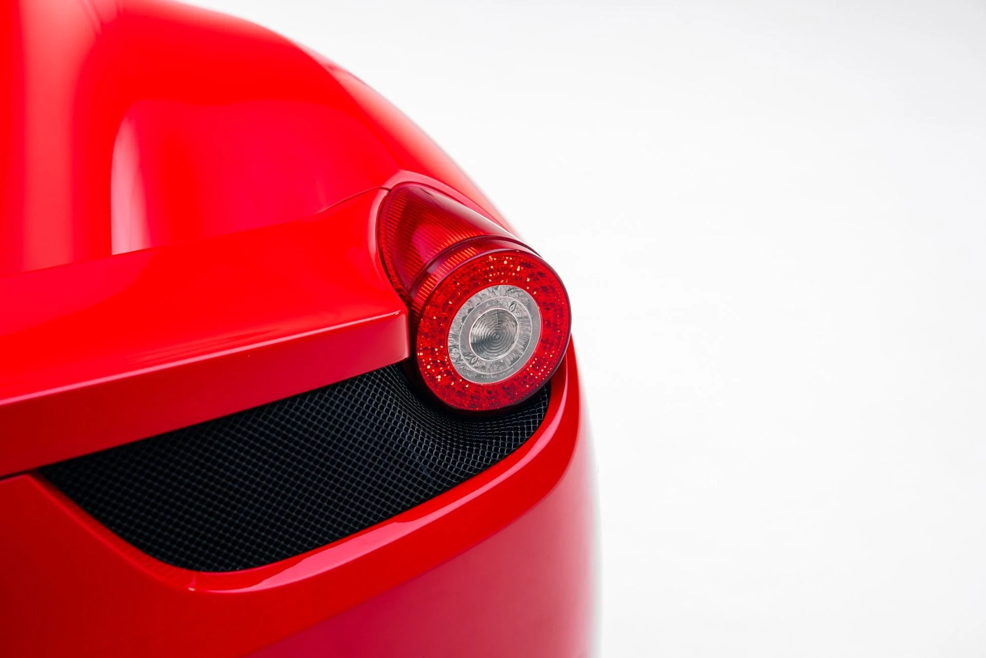 mph025_1985999043_Used_2010_Ferrari_458_Italia_1766090599_c7f0d0671e