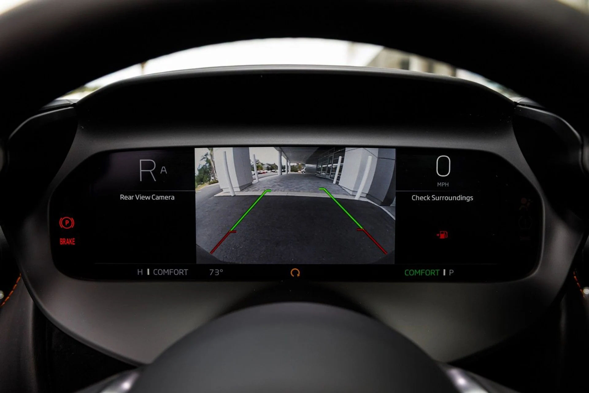 mph025_1989911289_633_p26_l_f23007aa68