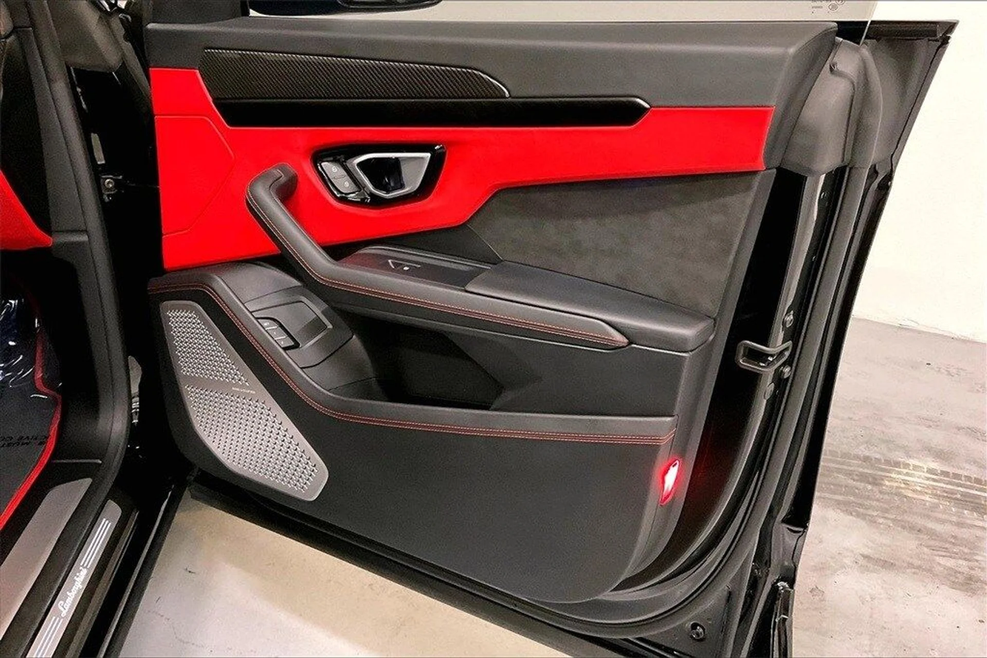 mph025_1992880335_6221b2817509bc068f2e3bc119728cacx_2dcdcccae2