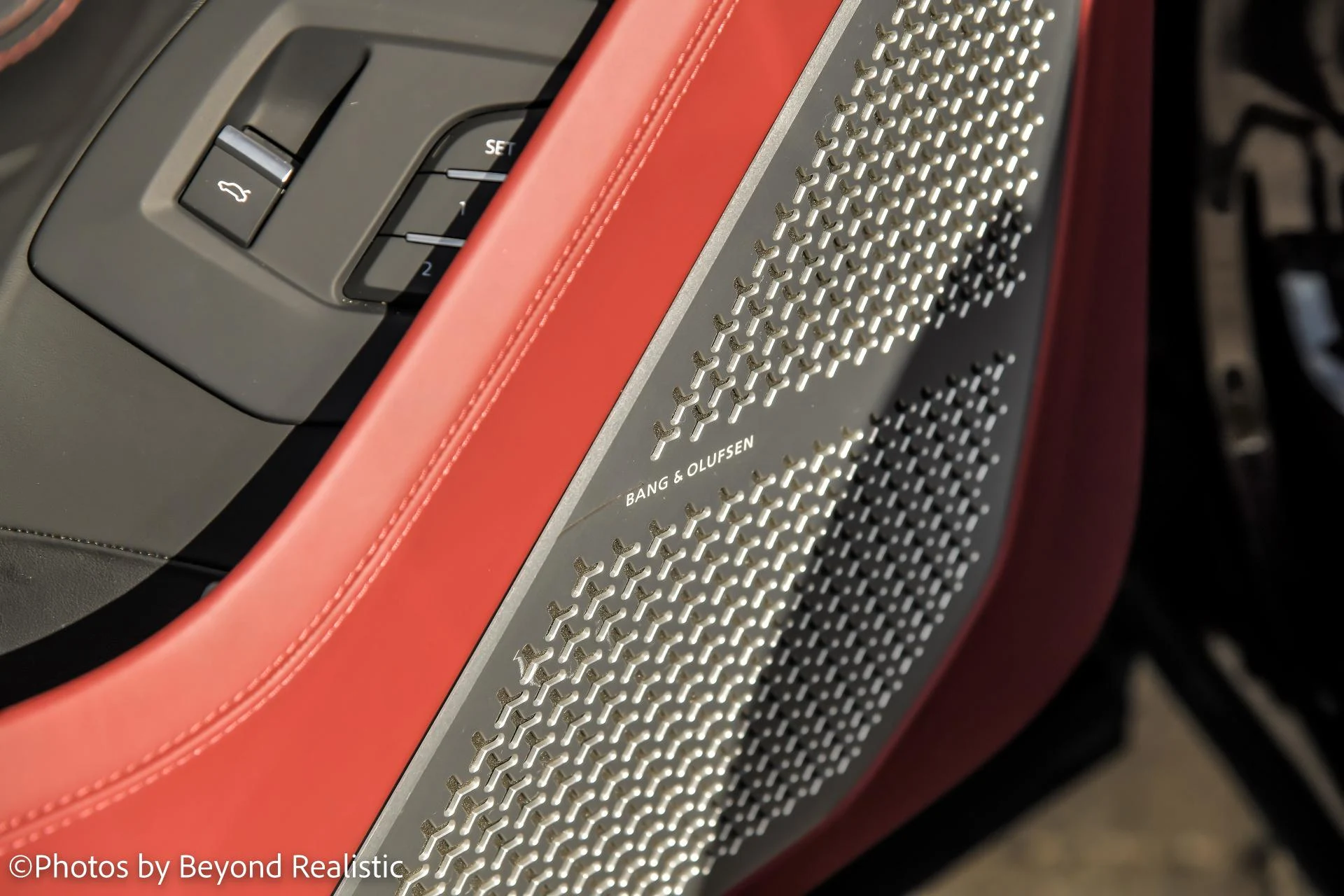 mph025_1993712518_Used_2021_Lamborghini_Urus_1756800646_0ef50c68ae