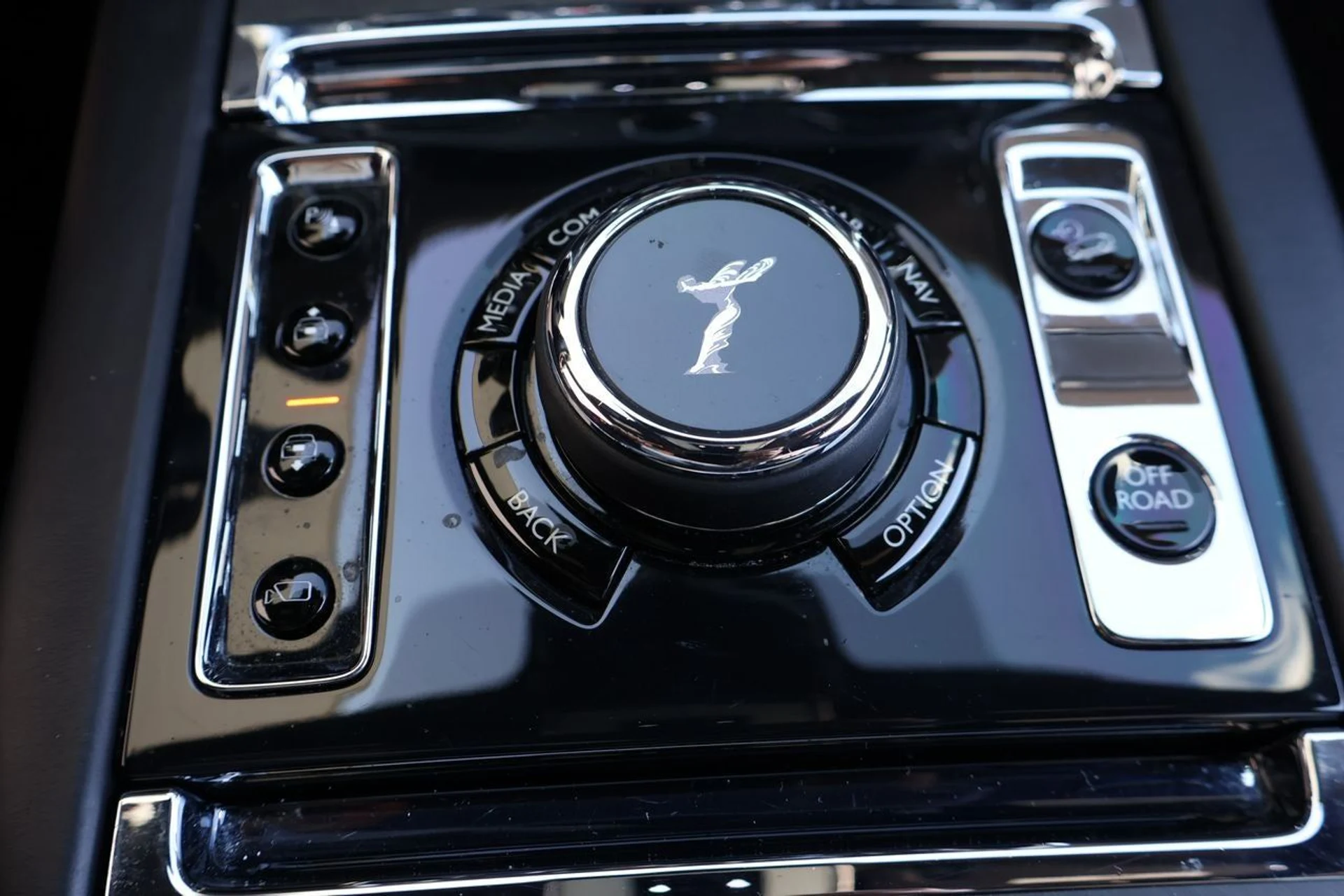 mph025_1996055183_26_b0f9e5144c