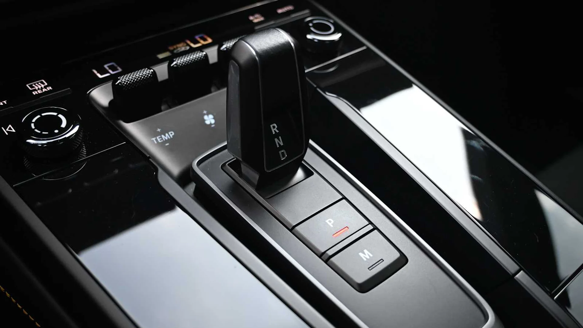 mph025_1998102877_e950aff6eb0c2dfa6671993461c5b82ax_9a50edee3a