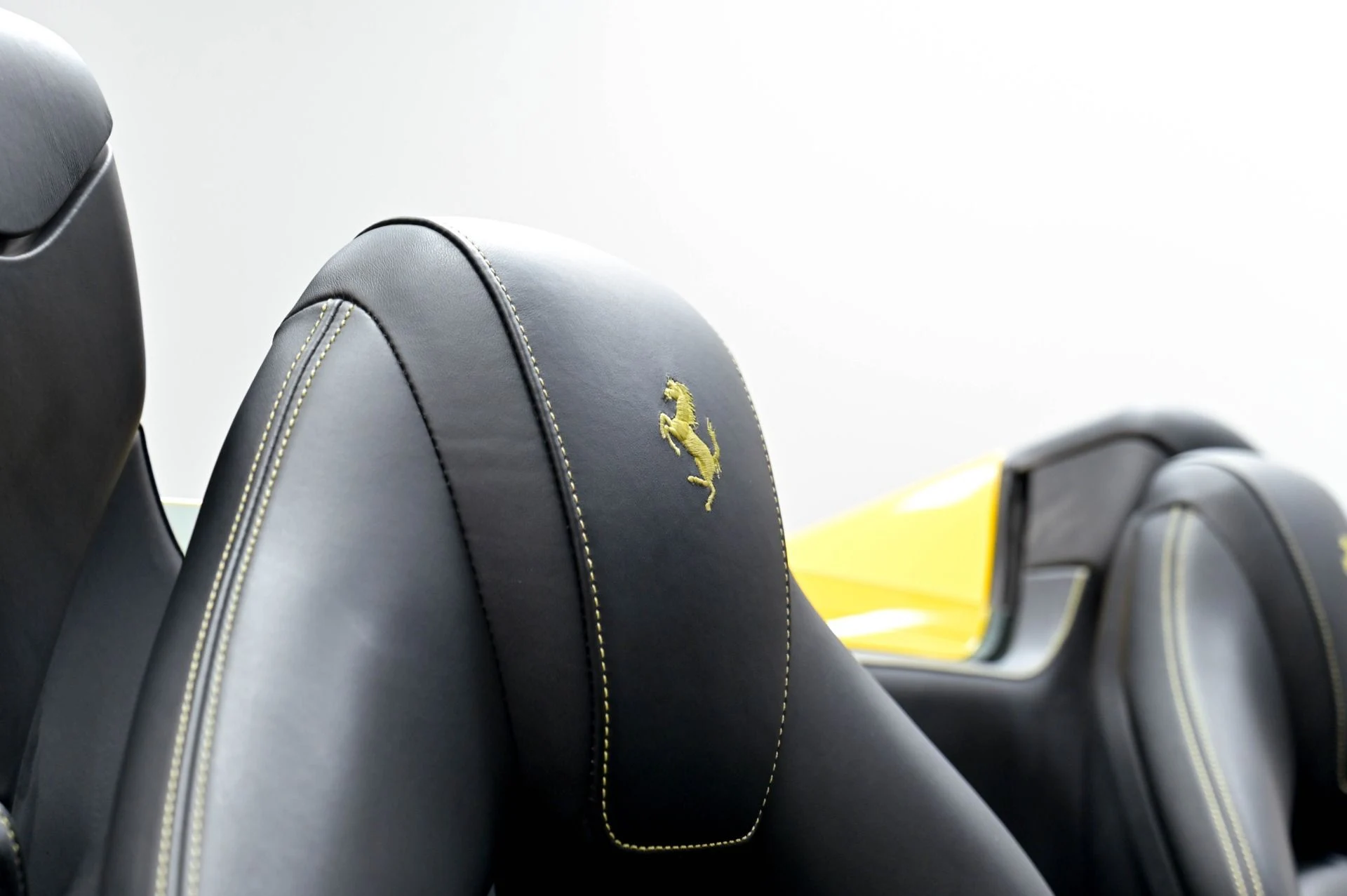 mph025_2000330118_Used_2017_Ferrari_488_Spider_1782250763_fc42556d51