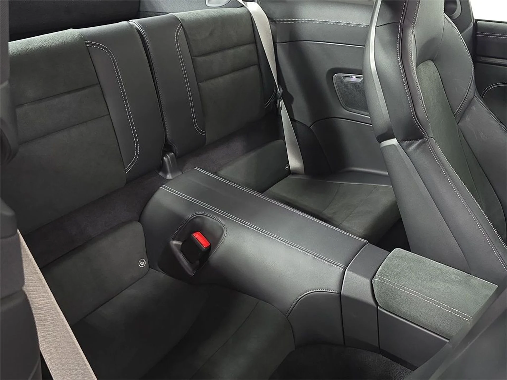 mph025_2001350516_95c68e2494d30b204685194d69d3f0c8_482a327021