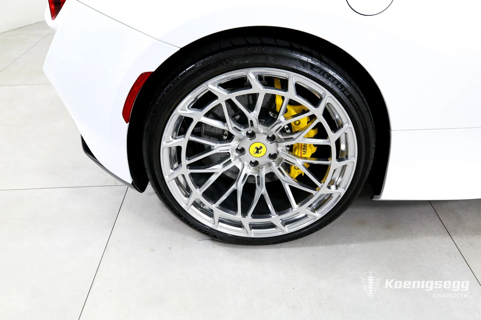 mph025_2002534195_Used_2023_Ferrari_F8_Spider_1783439458_17b3661406