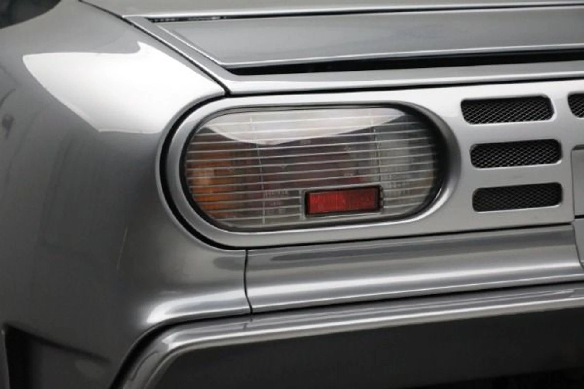 mph025_2003079218_Used_1993_Bugatti_EB_110_GT_35d4ba0d9a