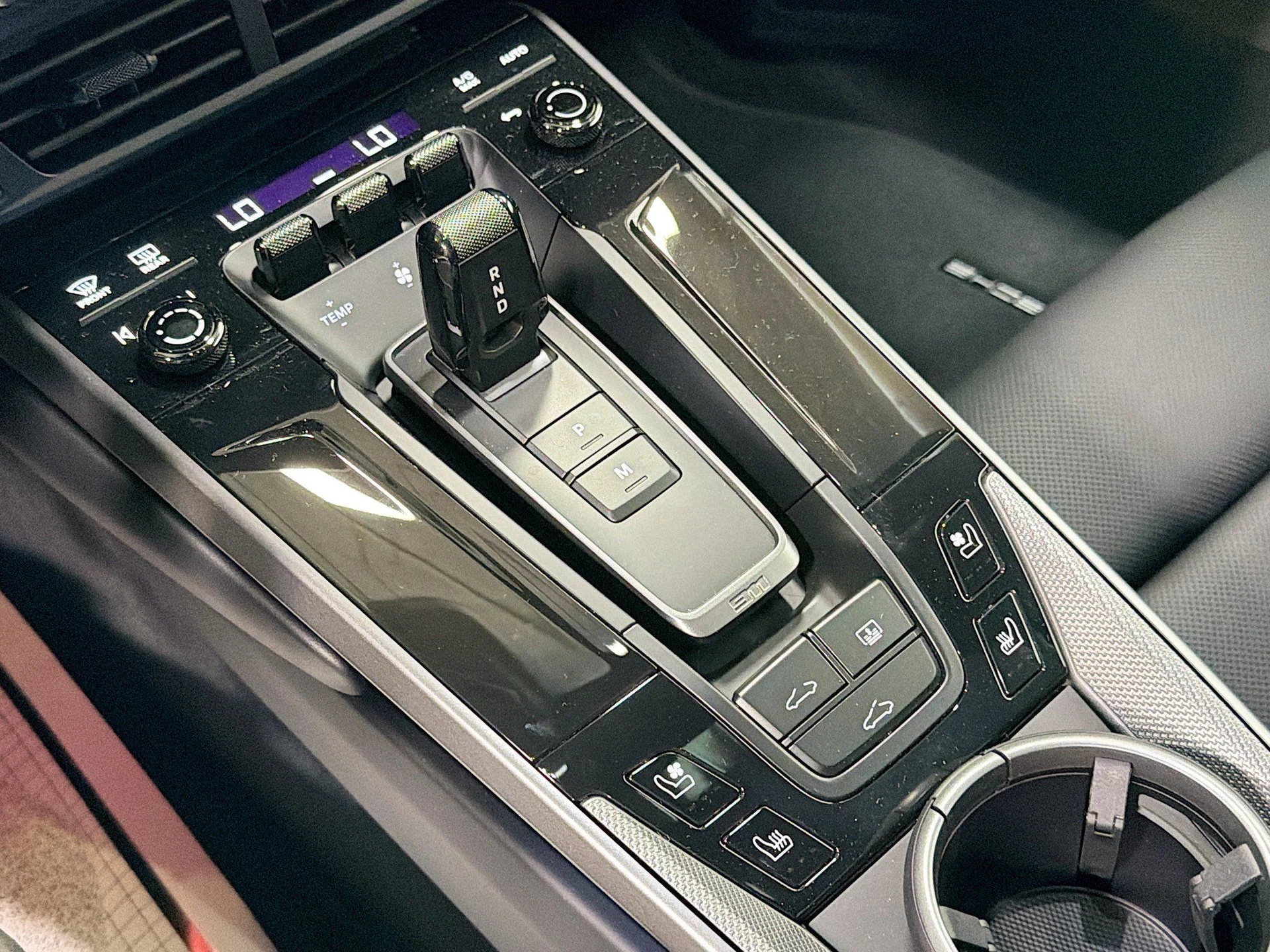 mph025_2008675366_8ceeacf7b6b3eac575604932bf38e6ef_1da8de87db