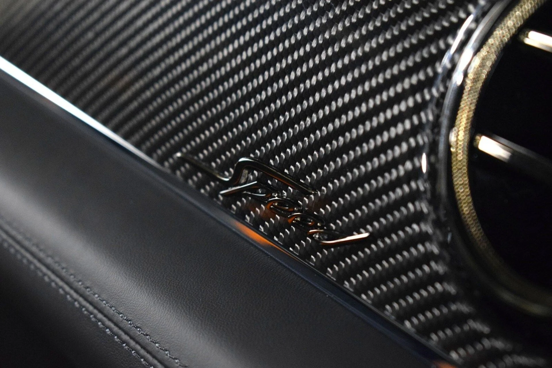 mph025_2025007689_c6d971b08f4deeff460d434410927c72x_cf32bf0741