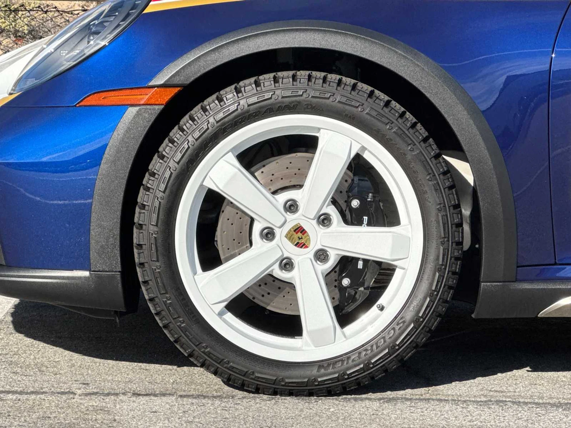 mph025_2025502145_a475773aa94f8347d2d27d6fe1f76970x_1dce7c2296