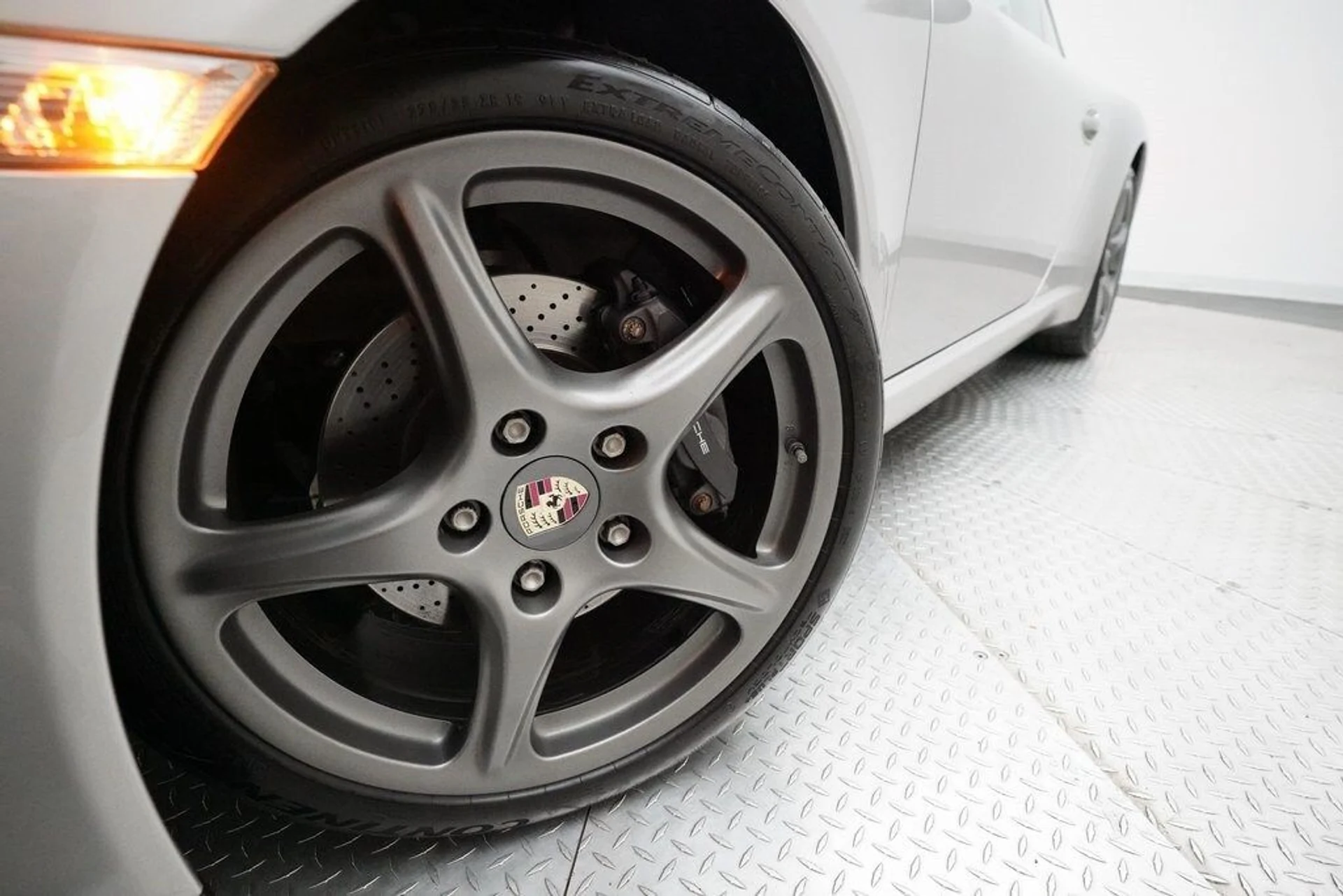 mph025_2029103271_2f4fc26b94de8bdc92afa5950b198159x_d321602de8