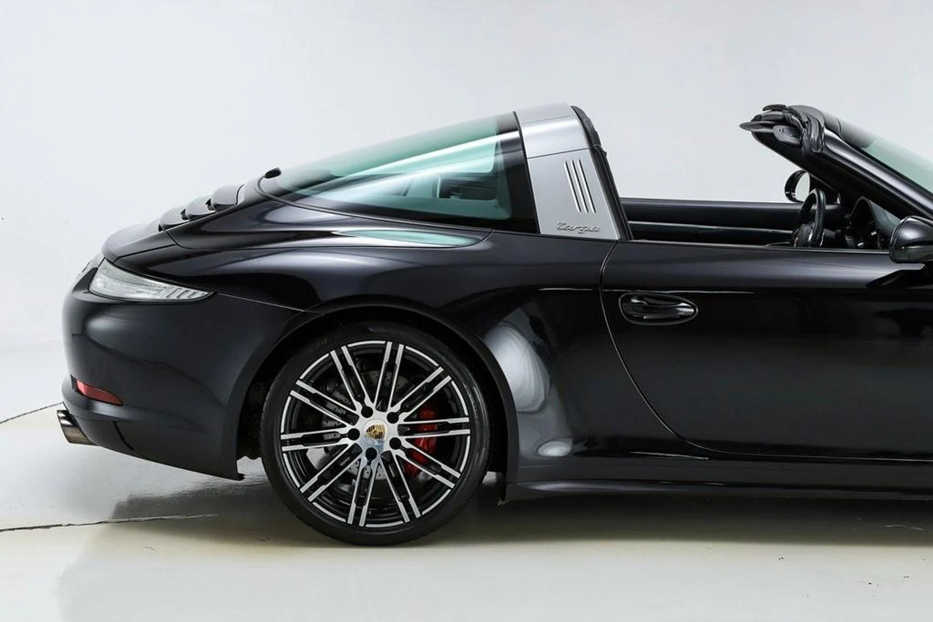 mph025_2033414230_Cvje_C9_EHQEE_Rg_Q_Bw6x_EC_7kd_0i4_ac3279a249