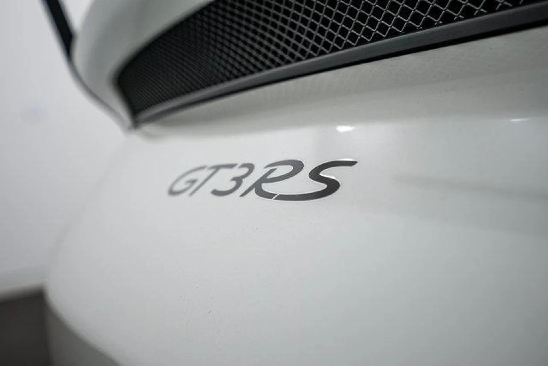 mph025_2033727211_Qs_FQFS_Grg_M6_Jxxqi_lubs_OLBGWA_e073f86f6a