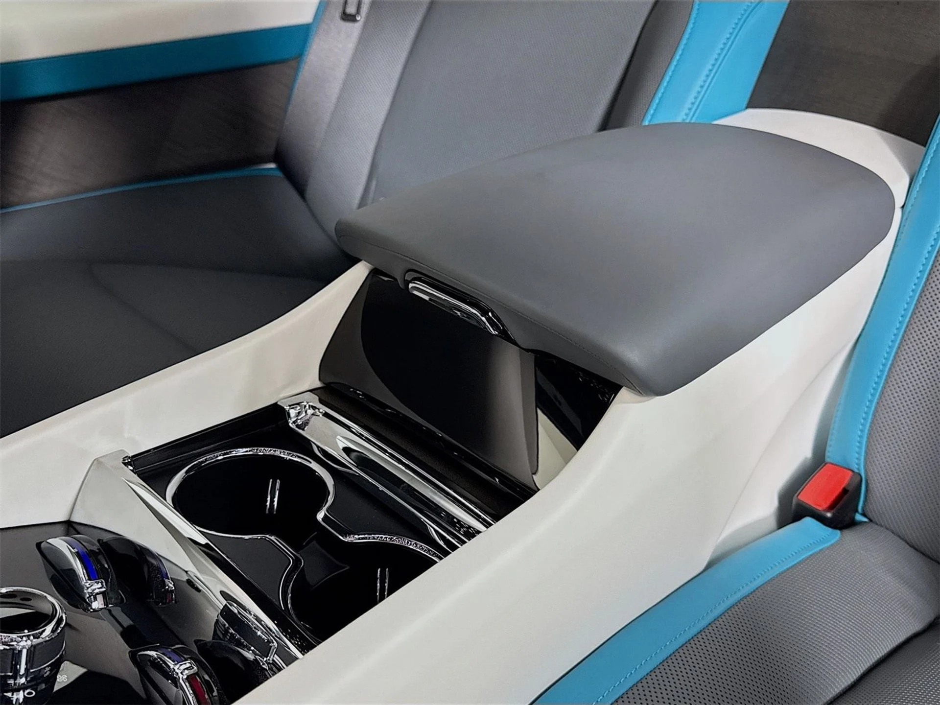 mph025_2034719075_485375a7b1f8122f9e8730bafe803f15x_cf0cce6b7f